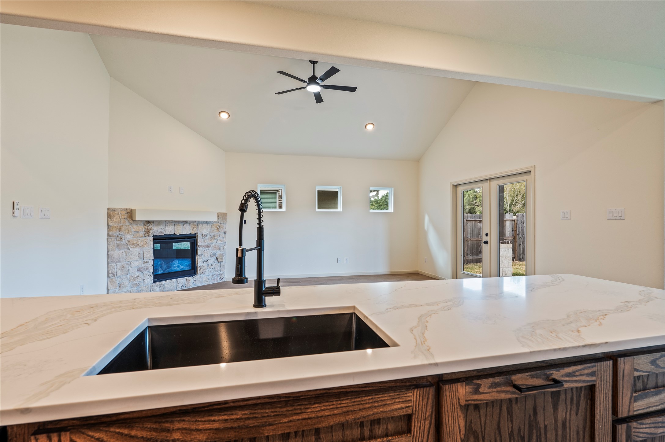 15134 Water Oak Way, Santa Fe, TX 77517