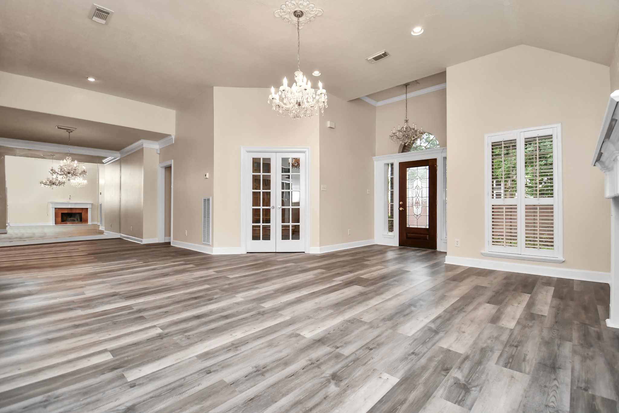 4727 Cashel Castle Drive, Houston, TX 77069