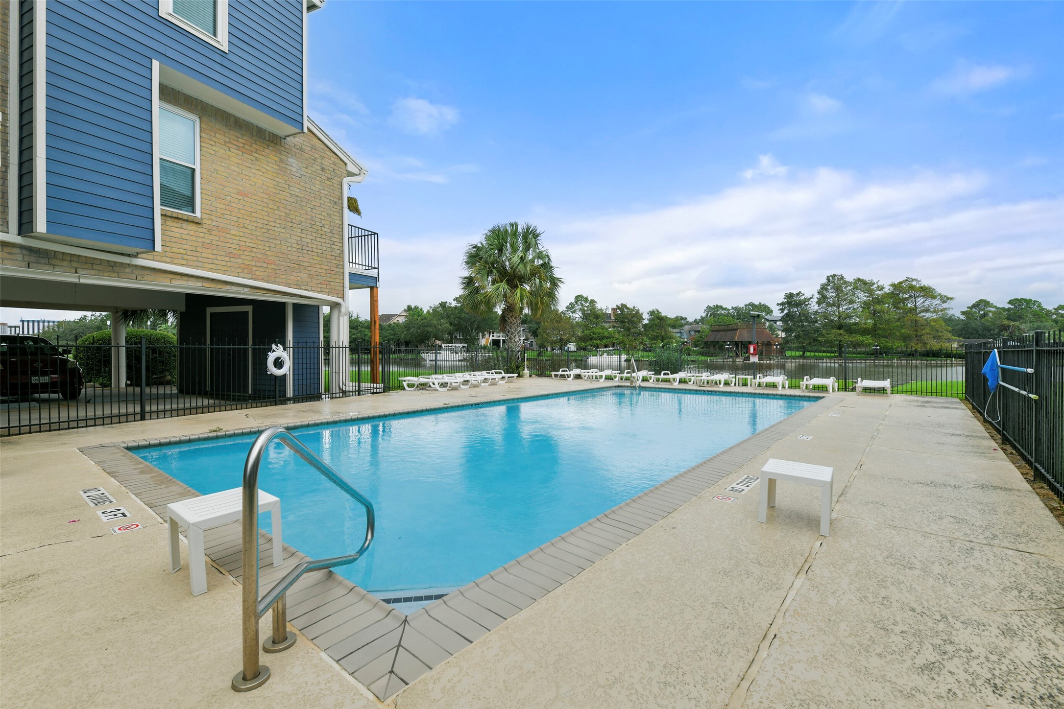 18519 Egret Bay Boulevard, #1710, Webster, TX 77058