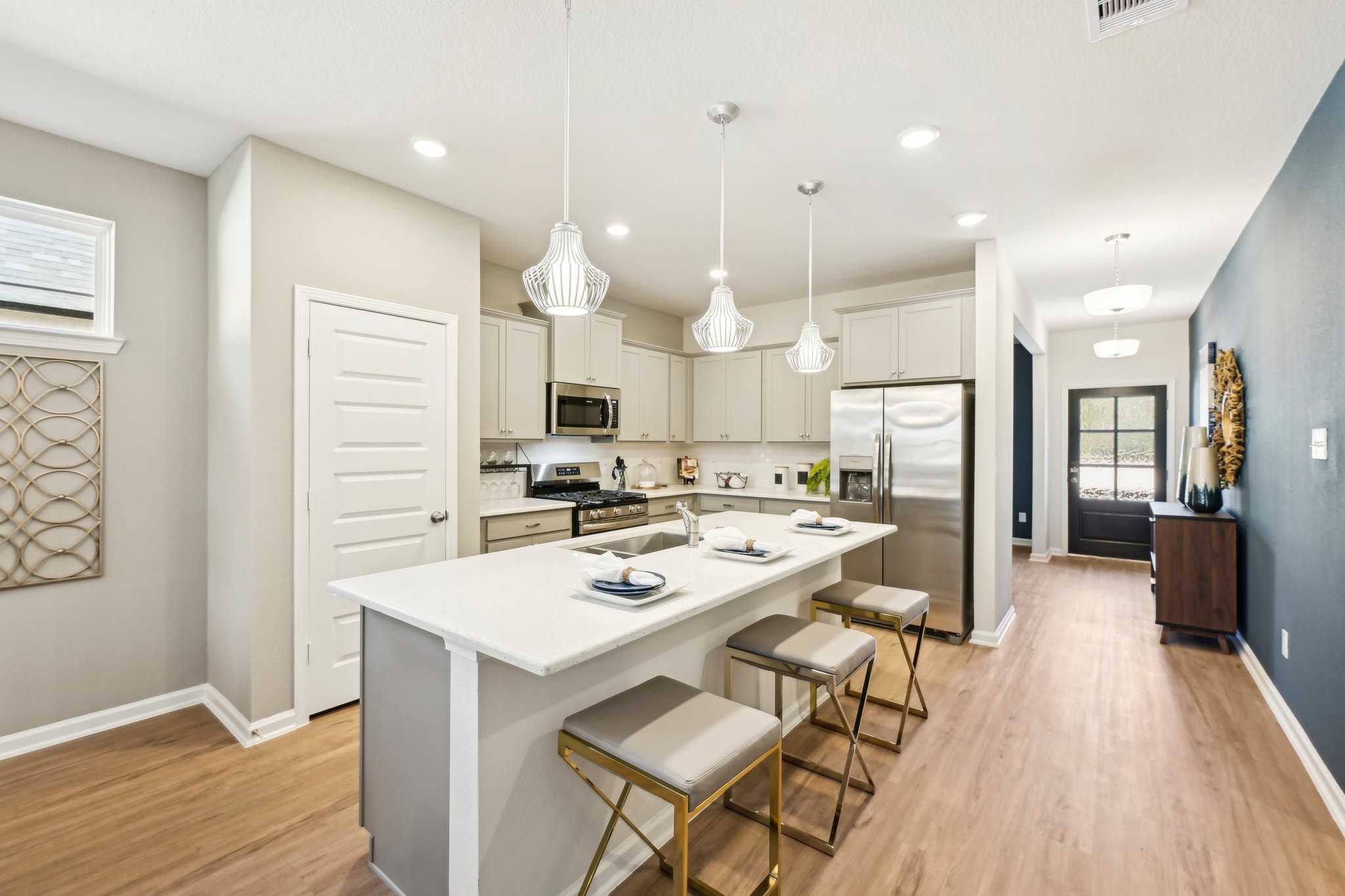 Oakshire II- Kitchen. Sample image for illustration; upgrades, options, and colors may vary.