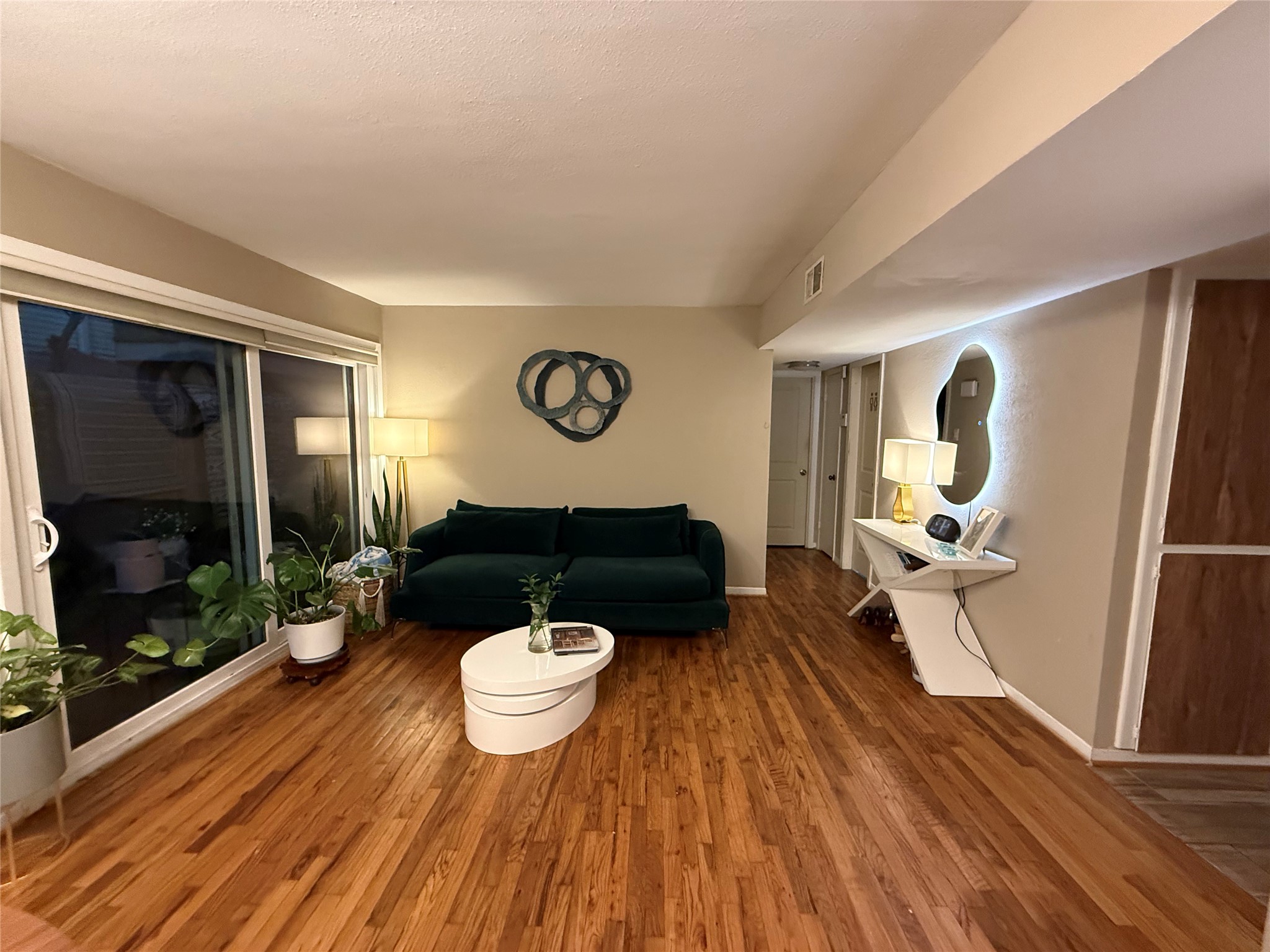 909 Silber Rd 28E Road, #28E, Houston, TX 77024