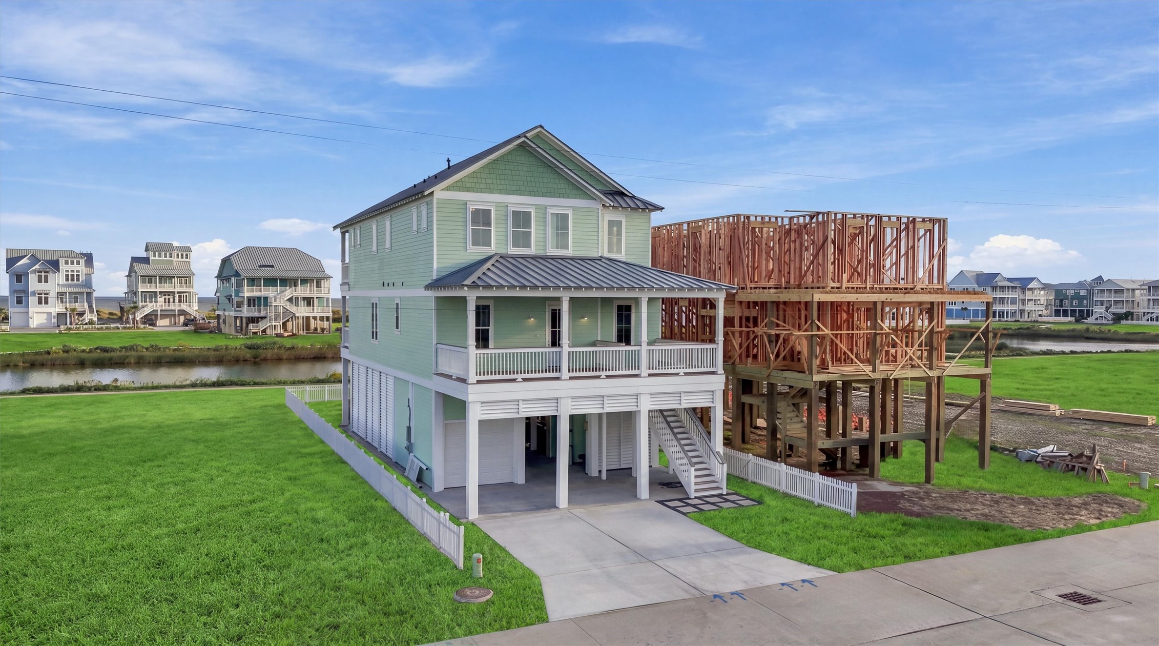 11327 Starfish Drive, Galveston, TX 77554