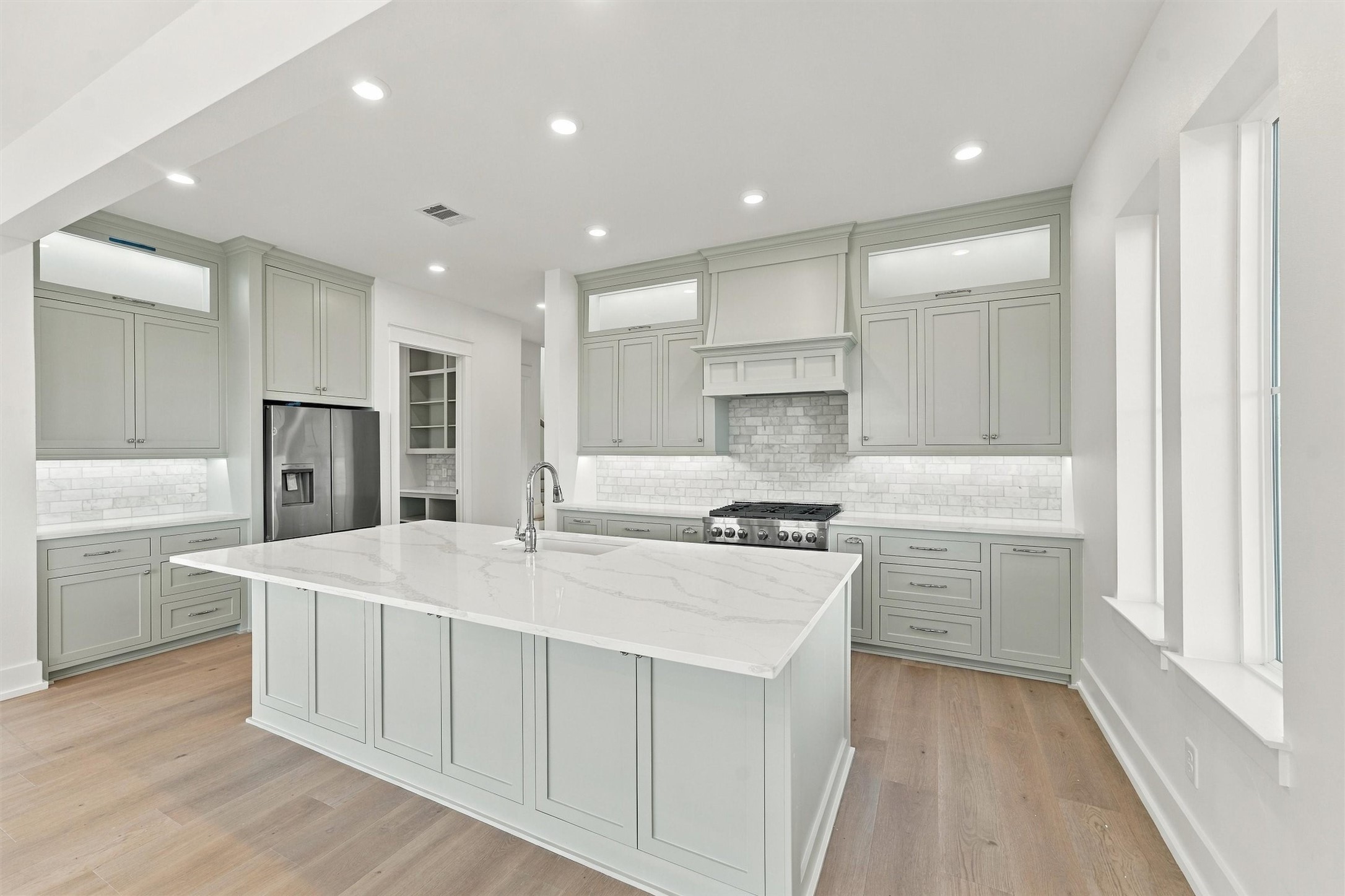 11327 Starfish Drive, Galveston, TX 77554