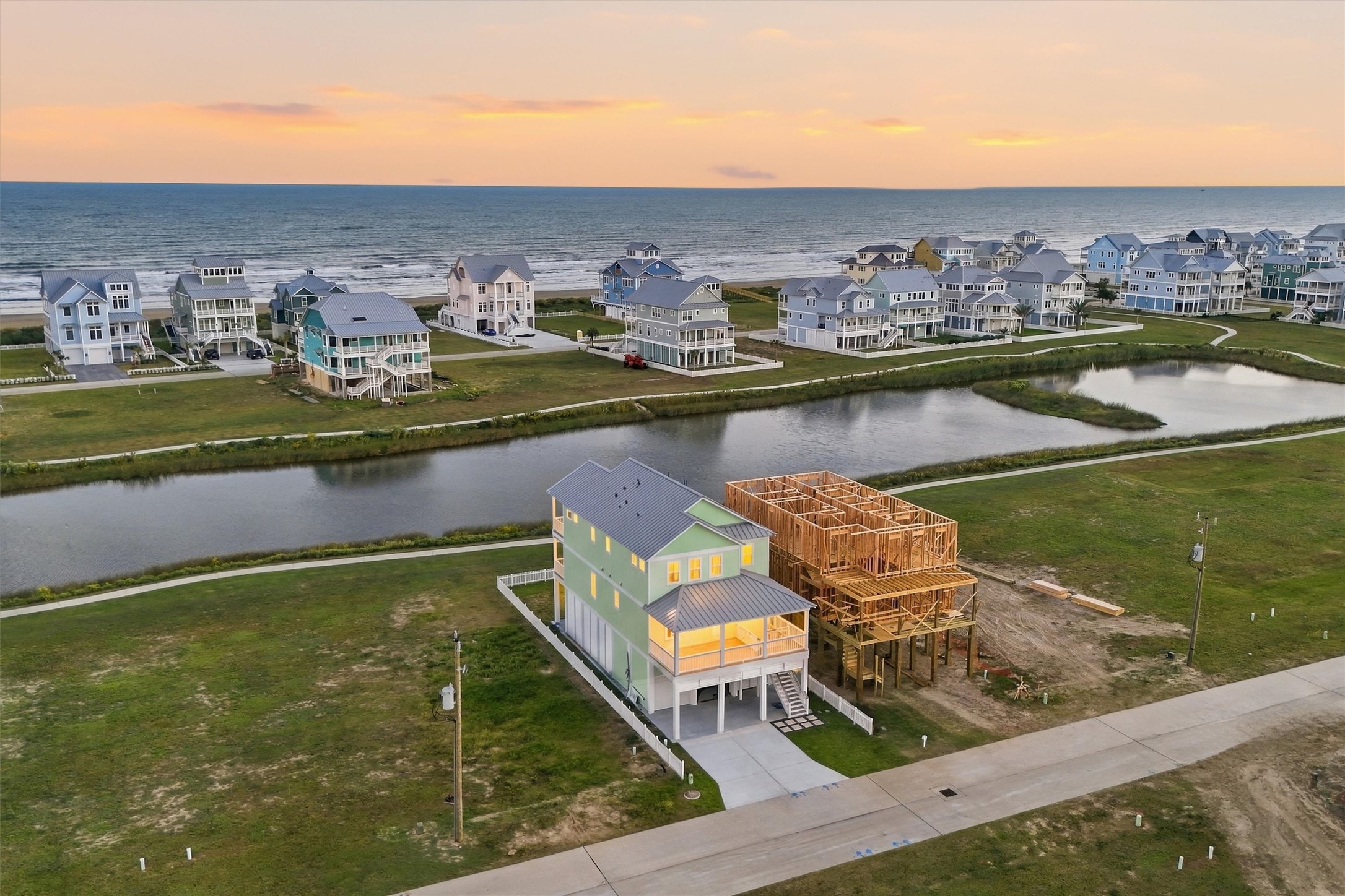 11327 Starfish Drive, Galveston, TX 77554