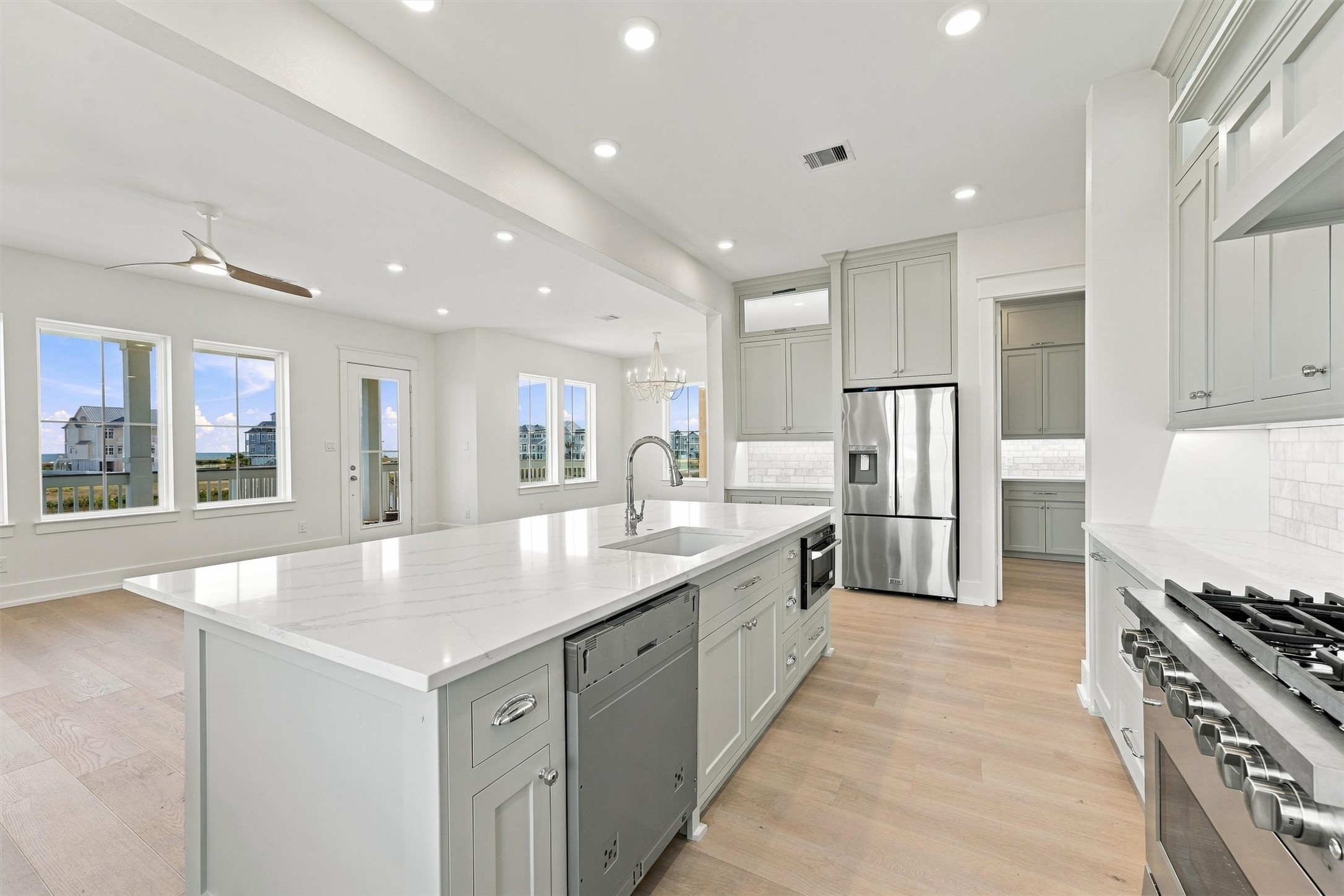 11327 Starfish Drive, Galveston, TX 77554