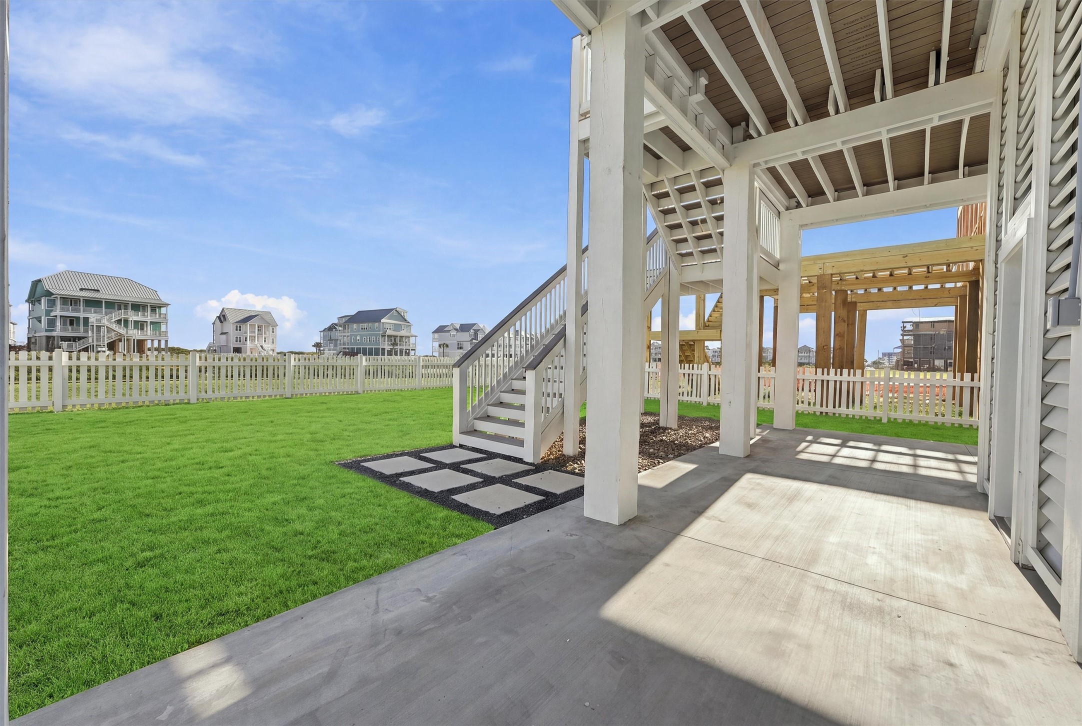 11327 Starfish Drive, Galveston, TX 77554