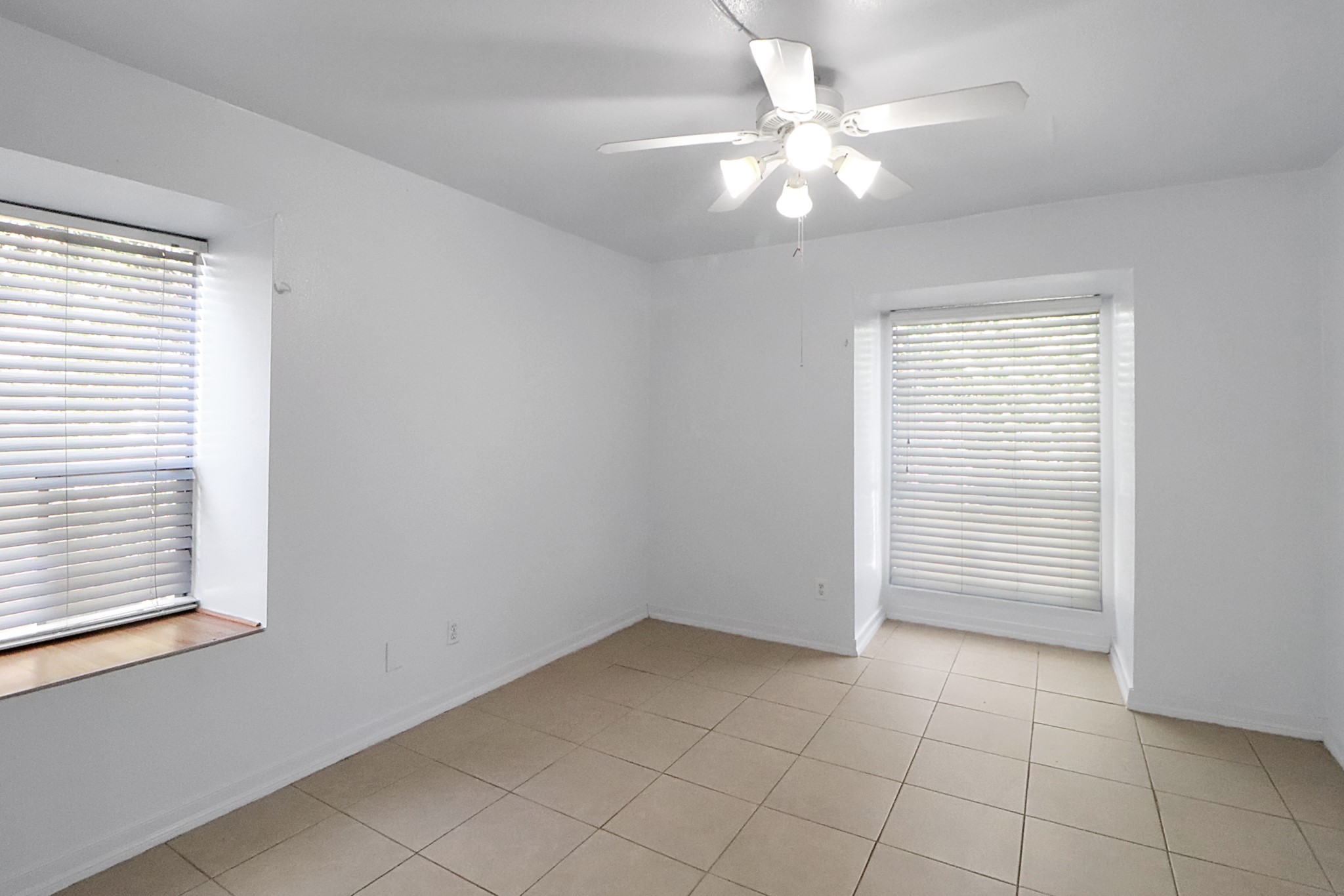 5929 Queensloch Drive, #234, Houston, TX 77096