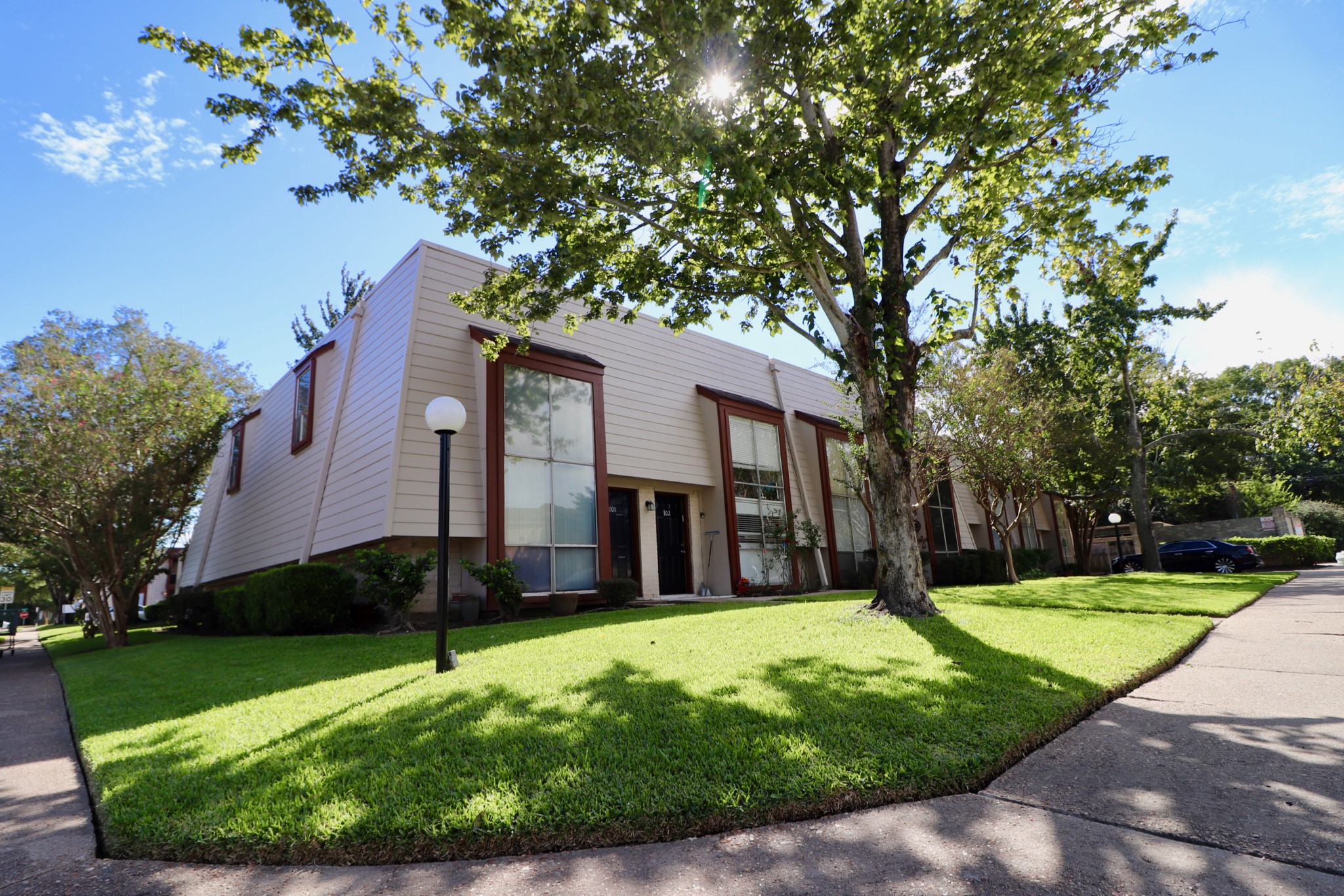 5929 Queensloch Drive, #234, Houston, TX 77096