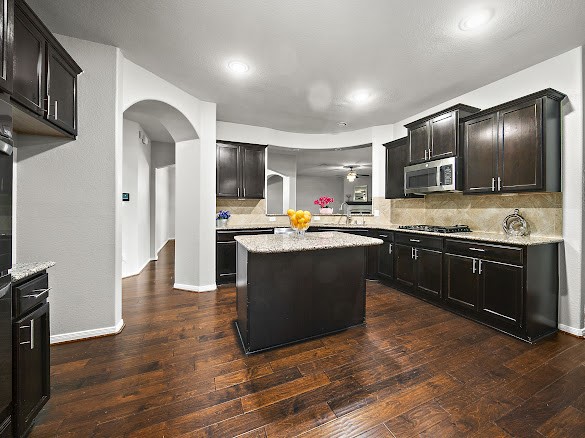 1111 Wheatfield Court, Rosenberg, TX 77469