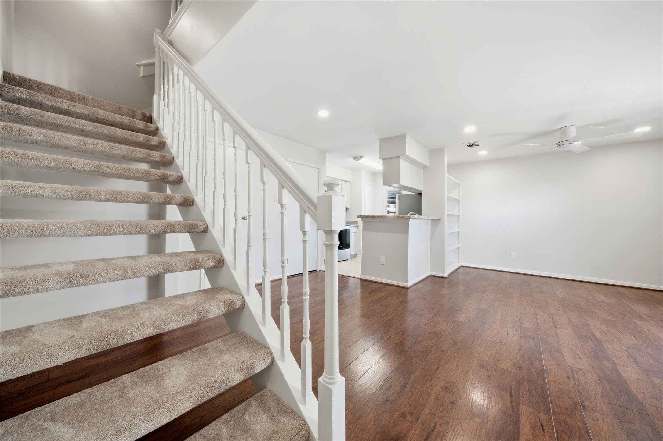 2120 El Paseo Street, #2901, Houston, TX 77054