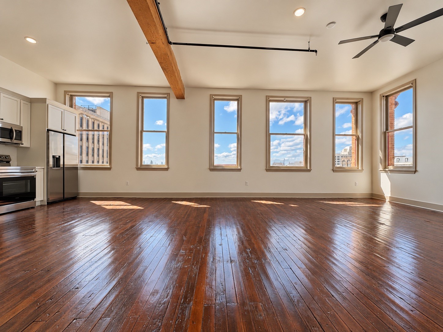 2221 Market Street, #401, Galveston, TX 77550