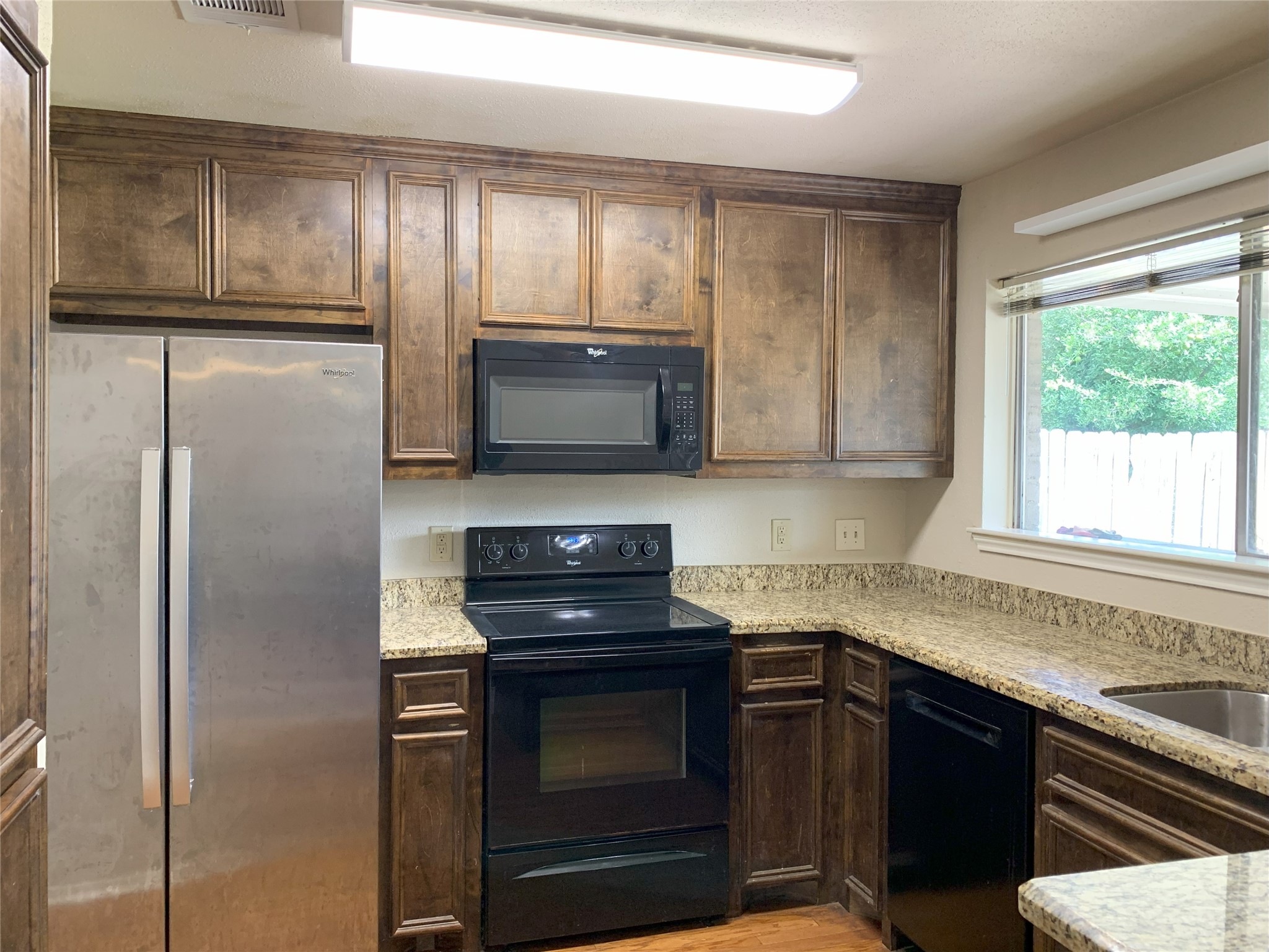 1126 Pinecroft Drive, Sugar Land, TX 77498