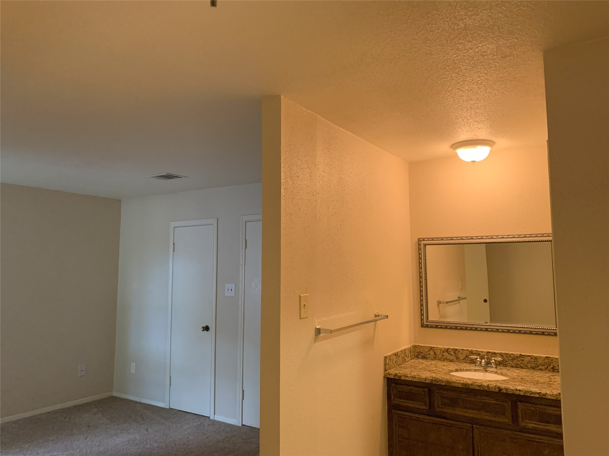 1126 Pinecroft Drive, Sugar Land, TX 77498