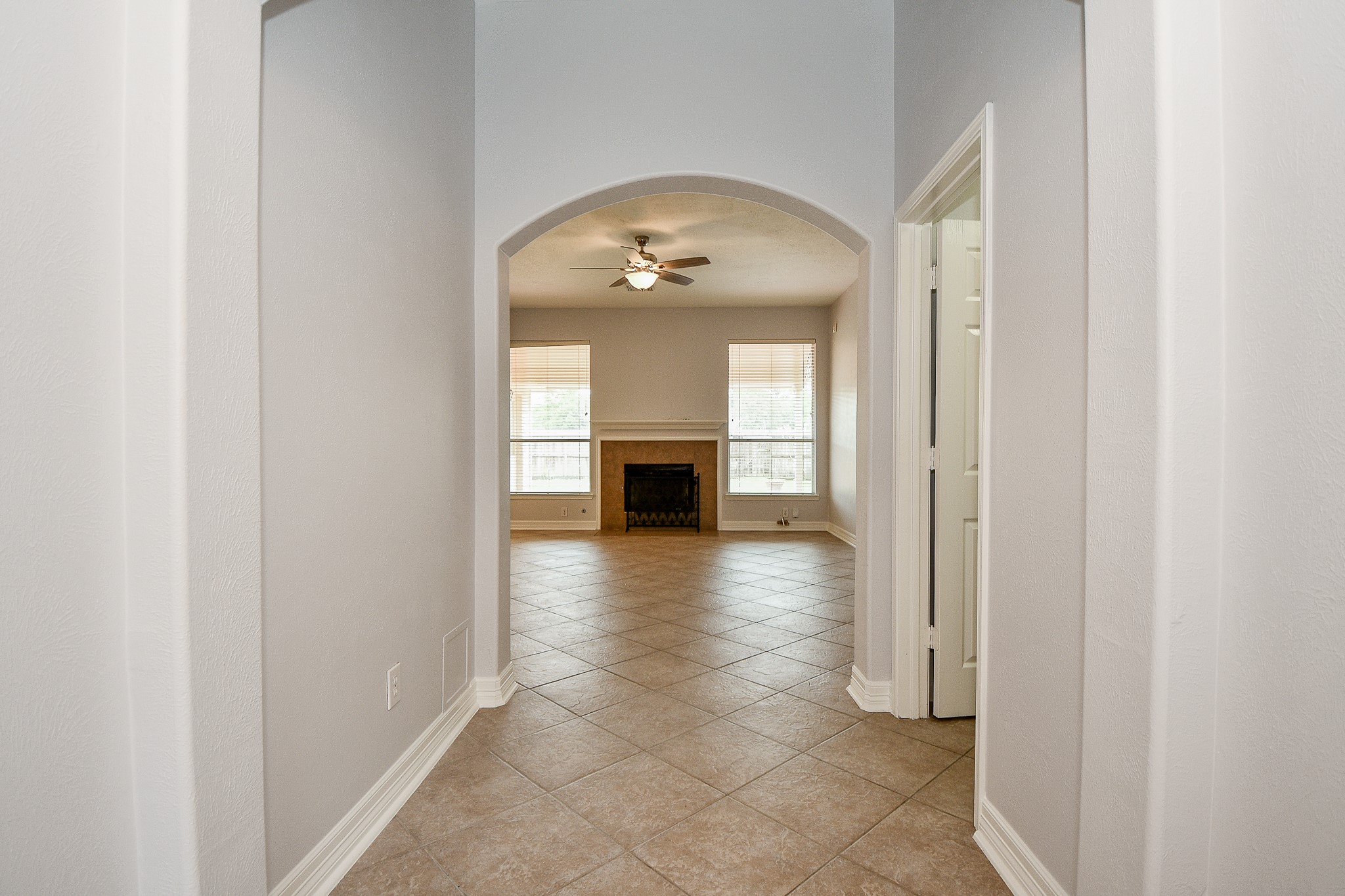 2811 Rayburn Ridge Drive, Katy, TX 77450 2811 Rayburn Ridge Drive, Katy, TX 77450