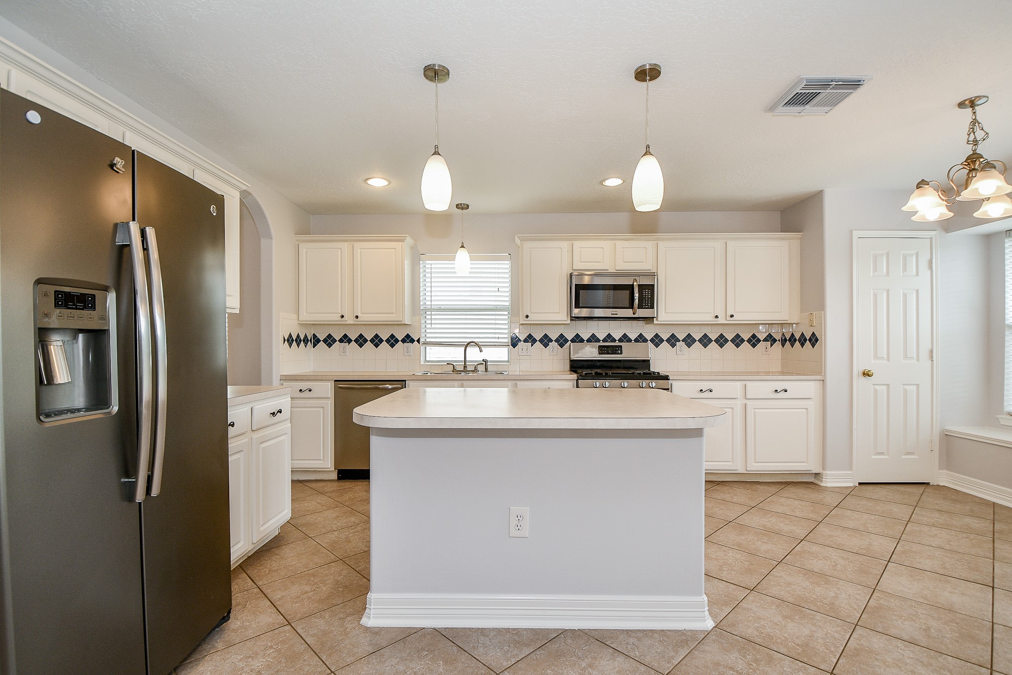 2811 Rayburn Ridge Drive, Katy, TX 77450