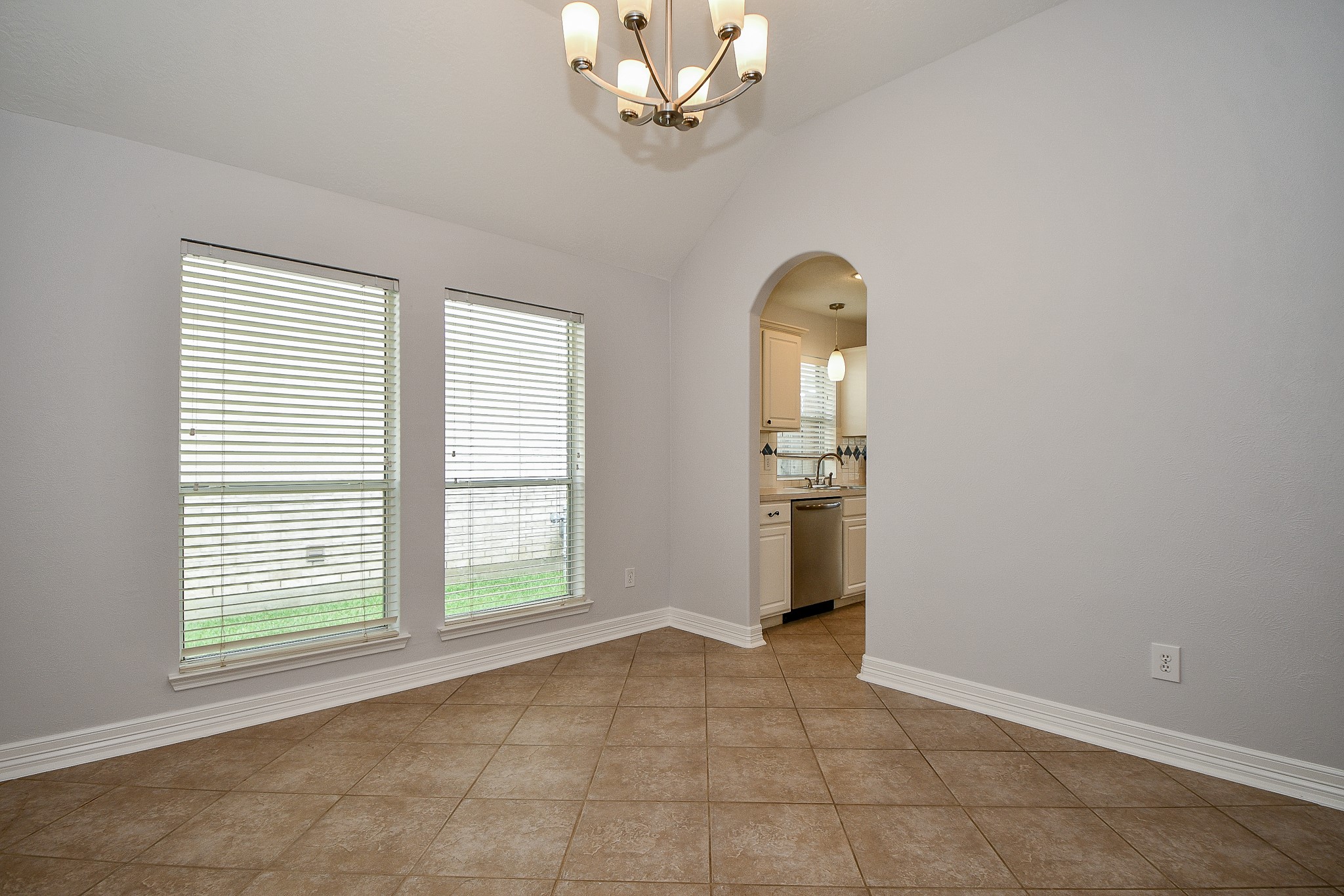 2811 Rayburn Ridge Drive, Katy, TX 77450 2811 Rayburn Ridge Drive, Katy, TX 77450