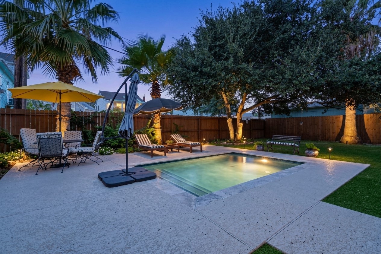 3524 Ball, Galveston, TX 77550