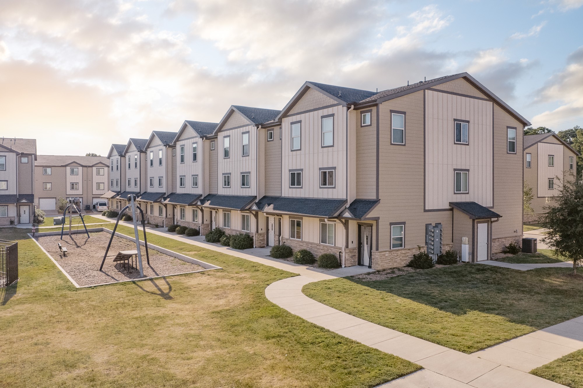 12603 Telge Road, #32 E-F, Cypress, TX 77429