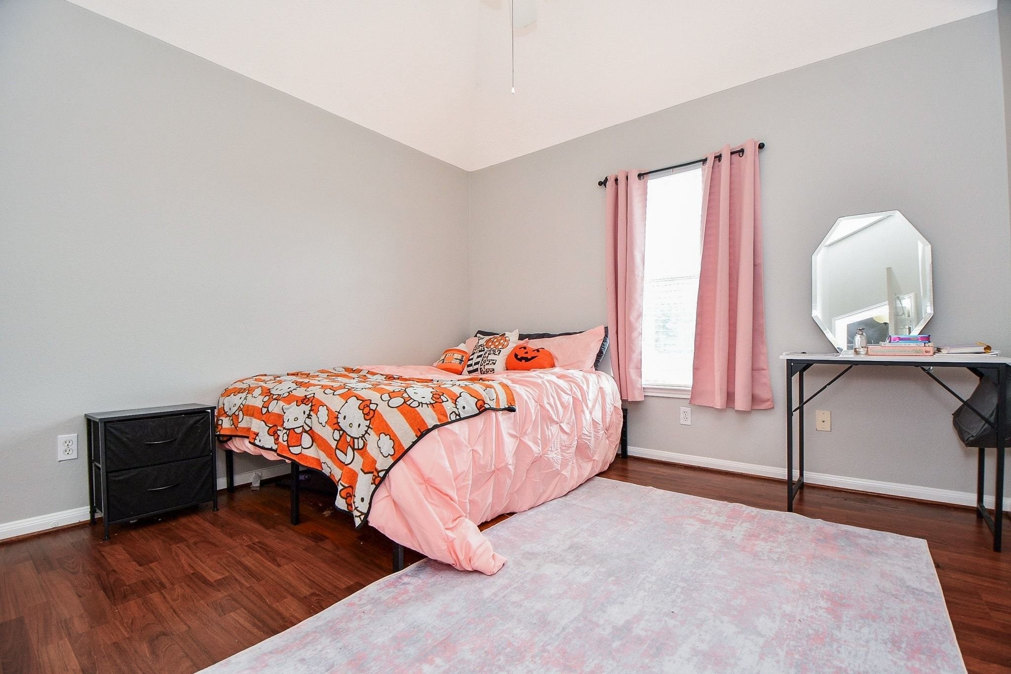 Room 4