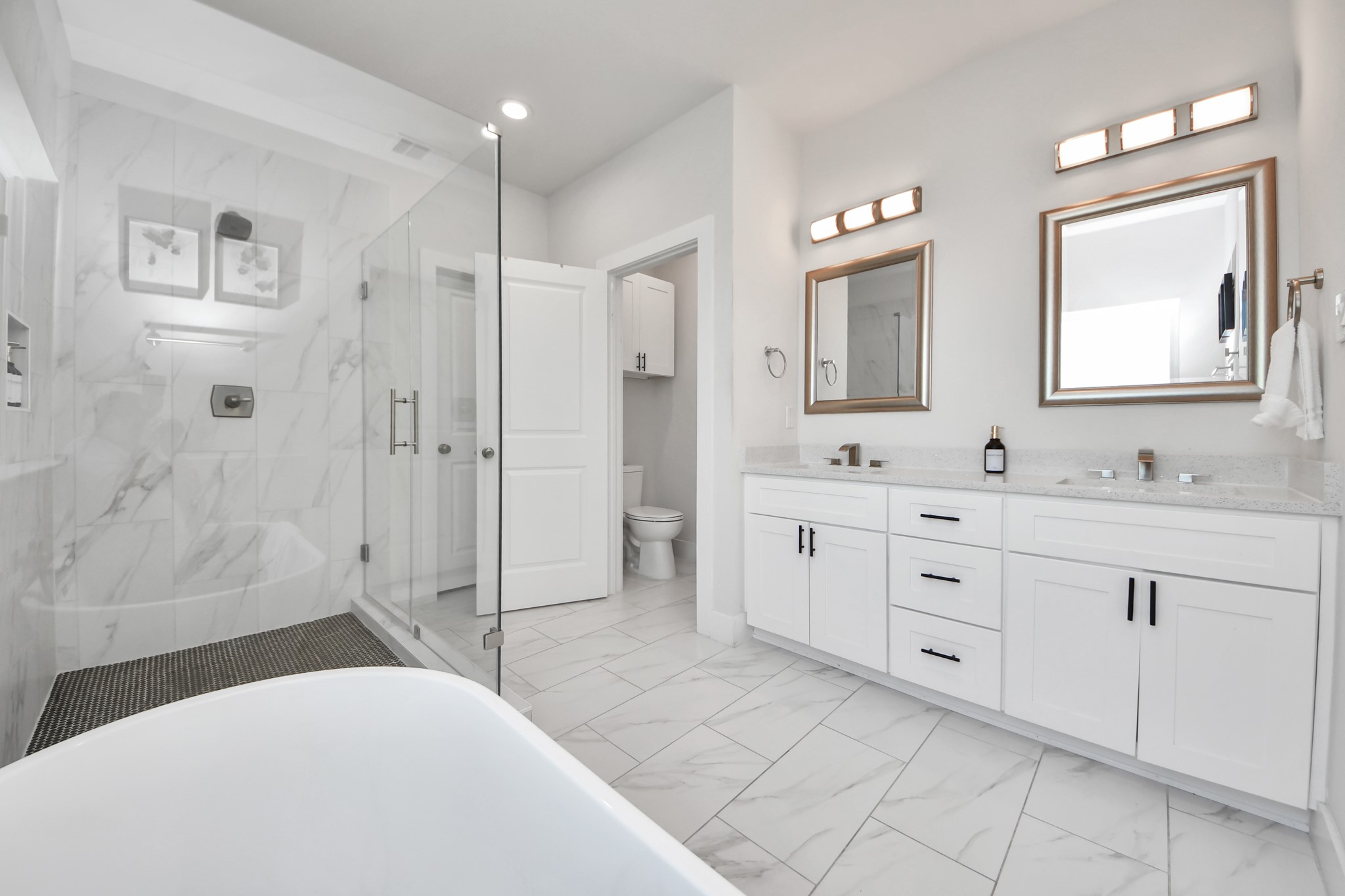 8419 Woodward Street, Houston, TX 77051