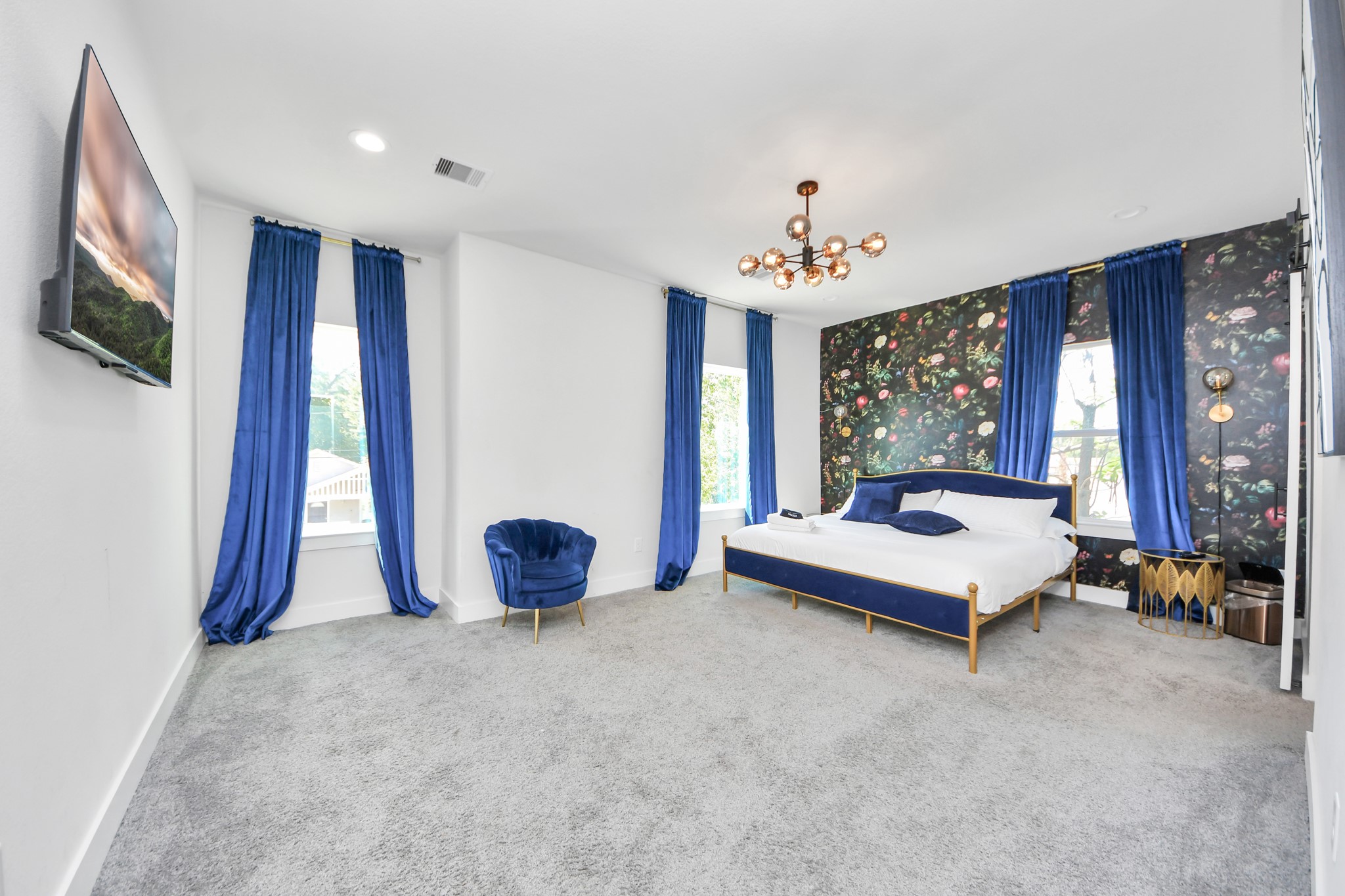 8419 Woodward Street, Houston, TX 77051