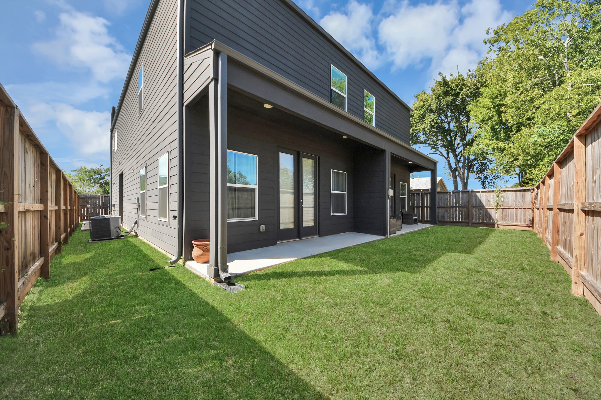 8419 Woodward Street, Houston, TX 77051