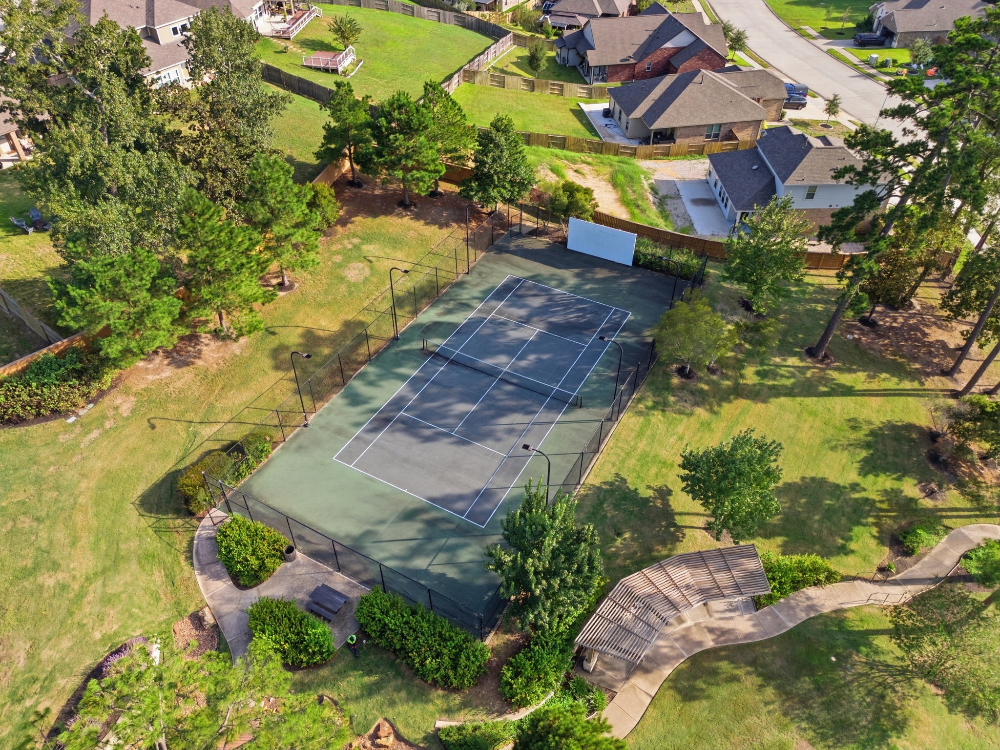 6214 Wedgewood Hills Drive, Conroe, TX 77304