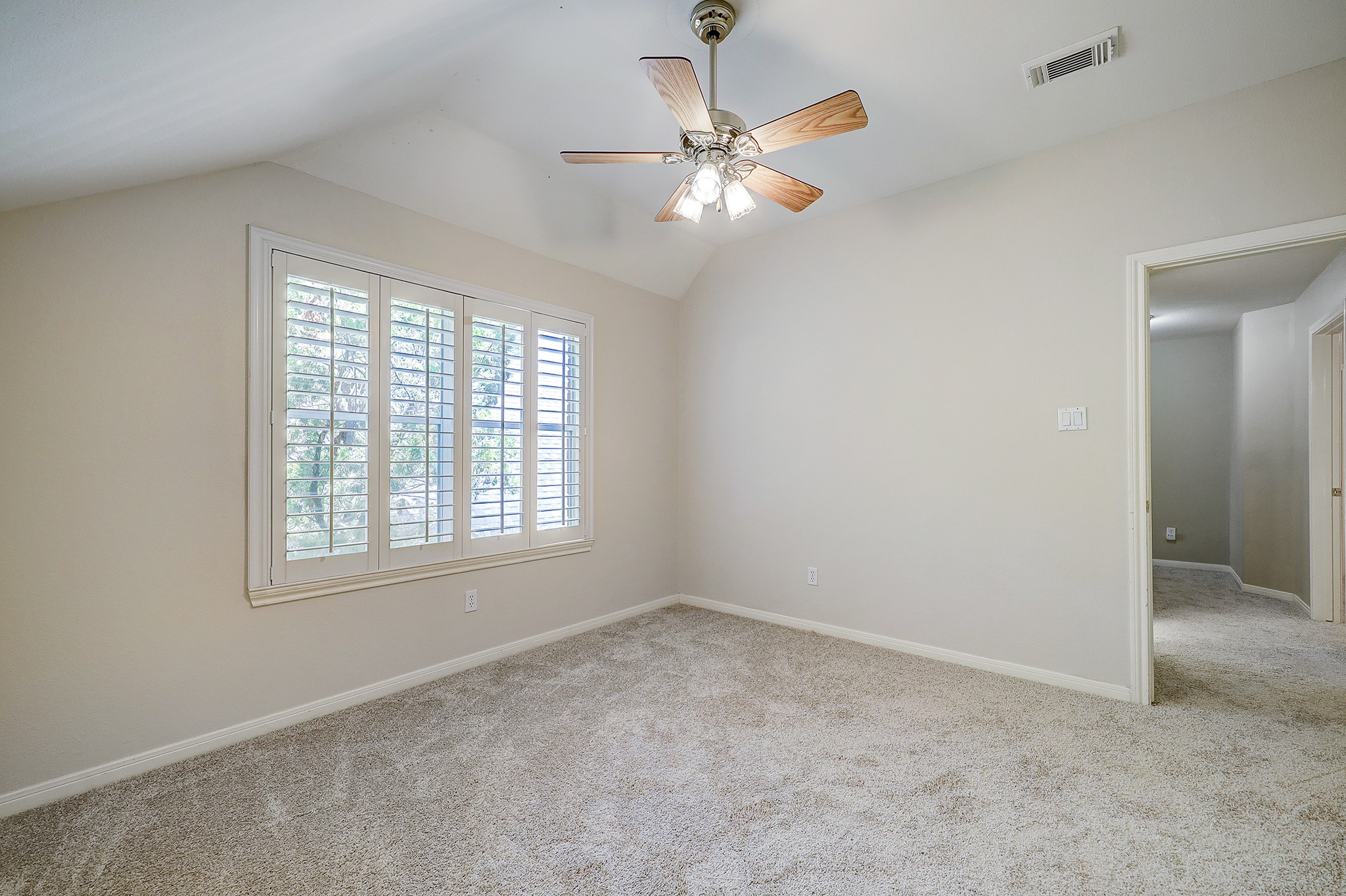 4511 Golden Pond Court, Sugar Land, TX 77479