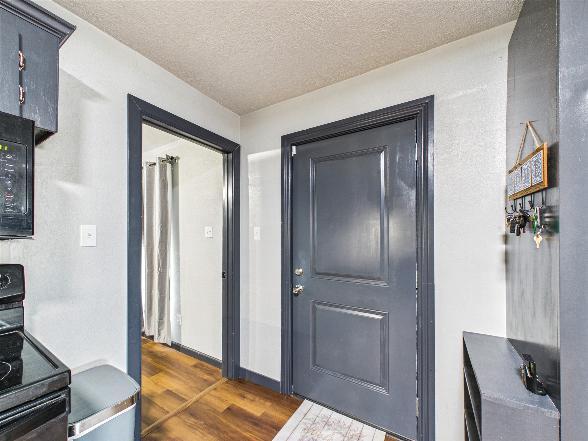 4607 Swan Street, Hitchcock, TX 77563