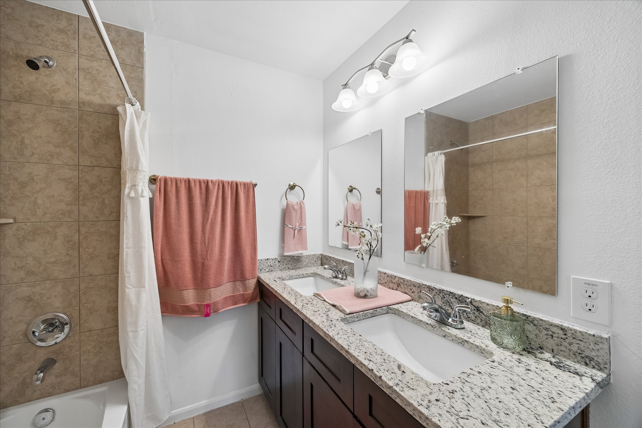 11206 Beverley Park Street, Sugar Land, TX 77498