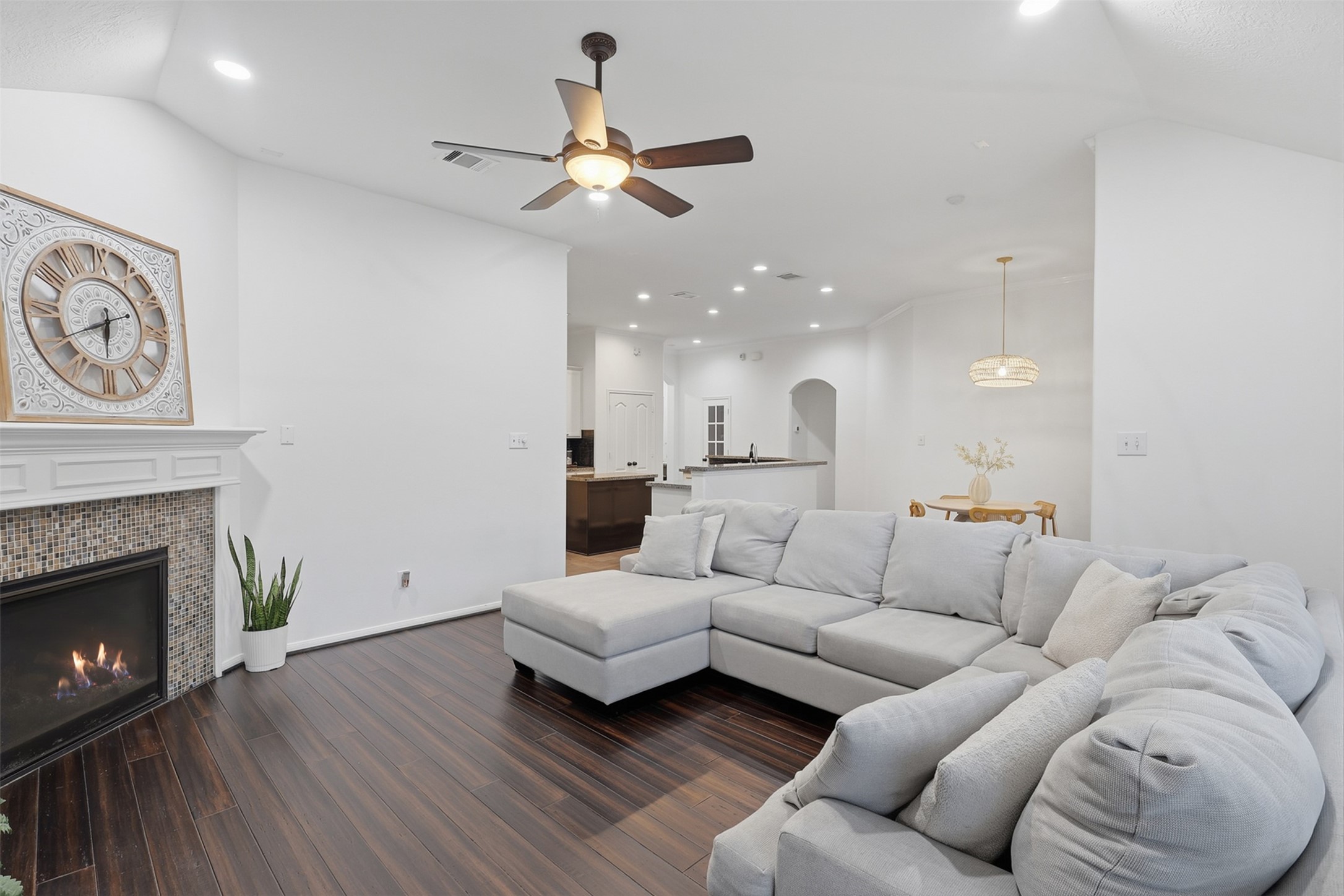 3203 Cactus Heights Lane, Pearland, TX 77581
