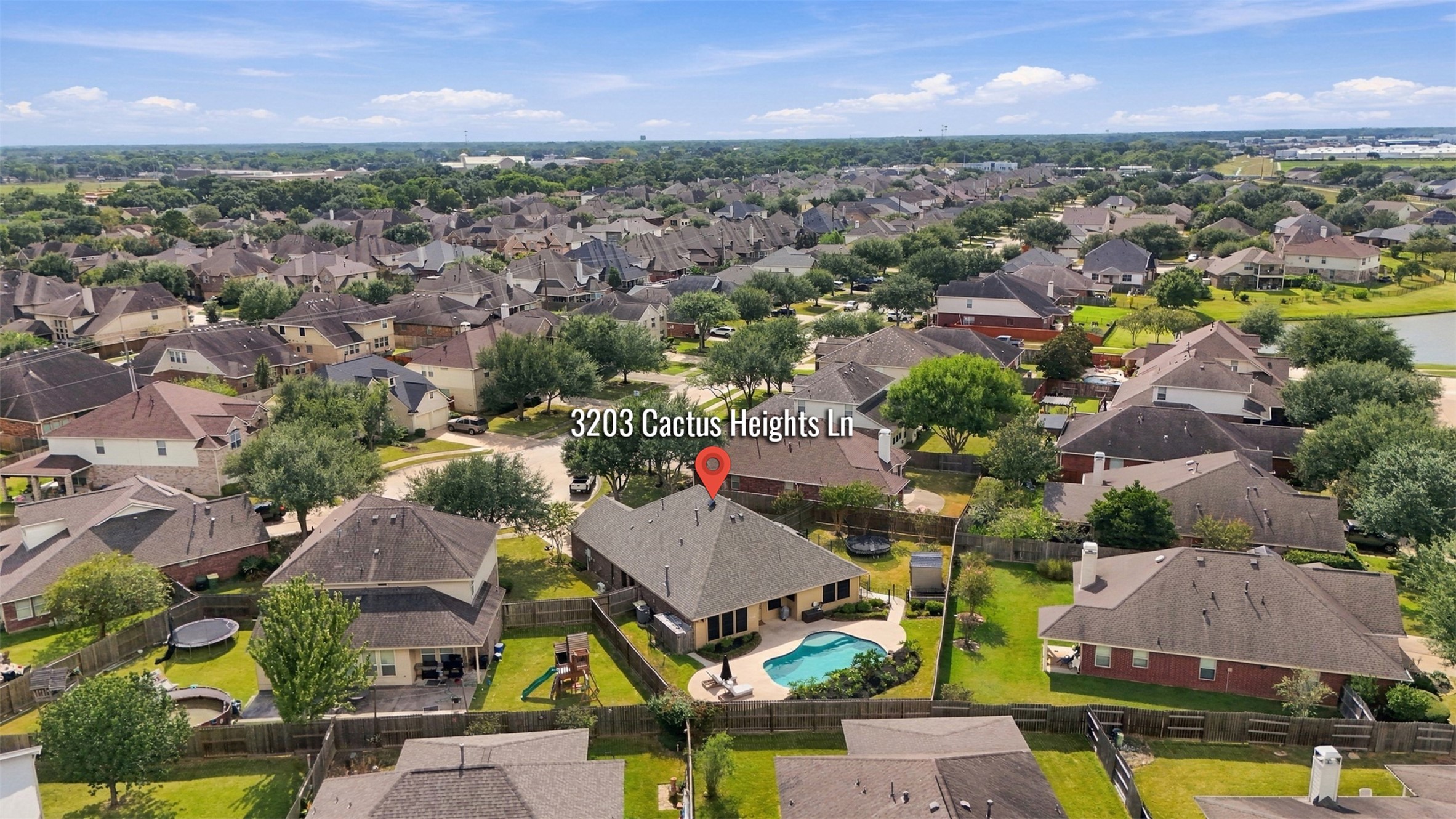 3203 Cactus Heights Lane, Pearland, TX 77581