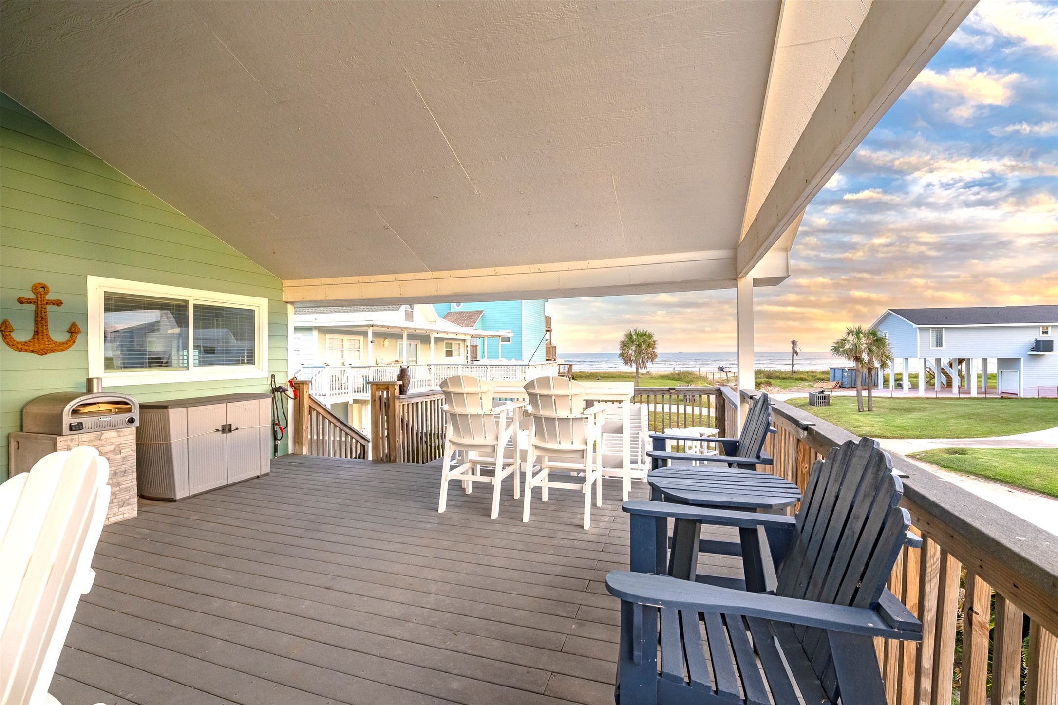 16906 Beachcomber Drive, Jamaica Beach, TX 77554