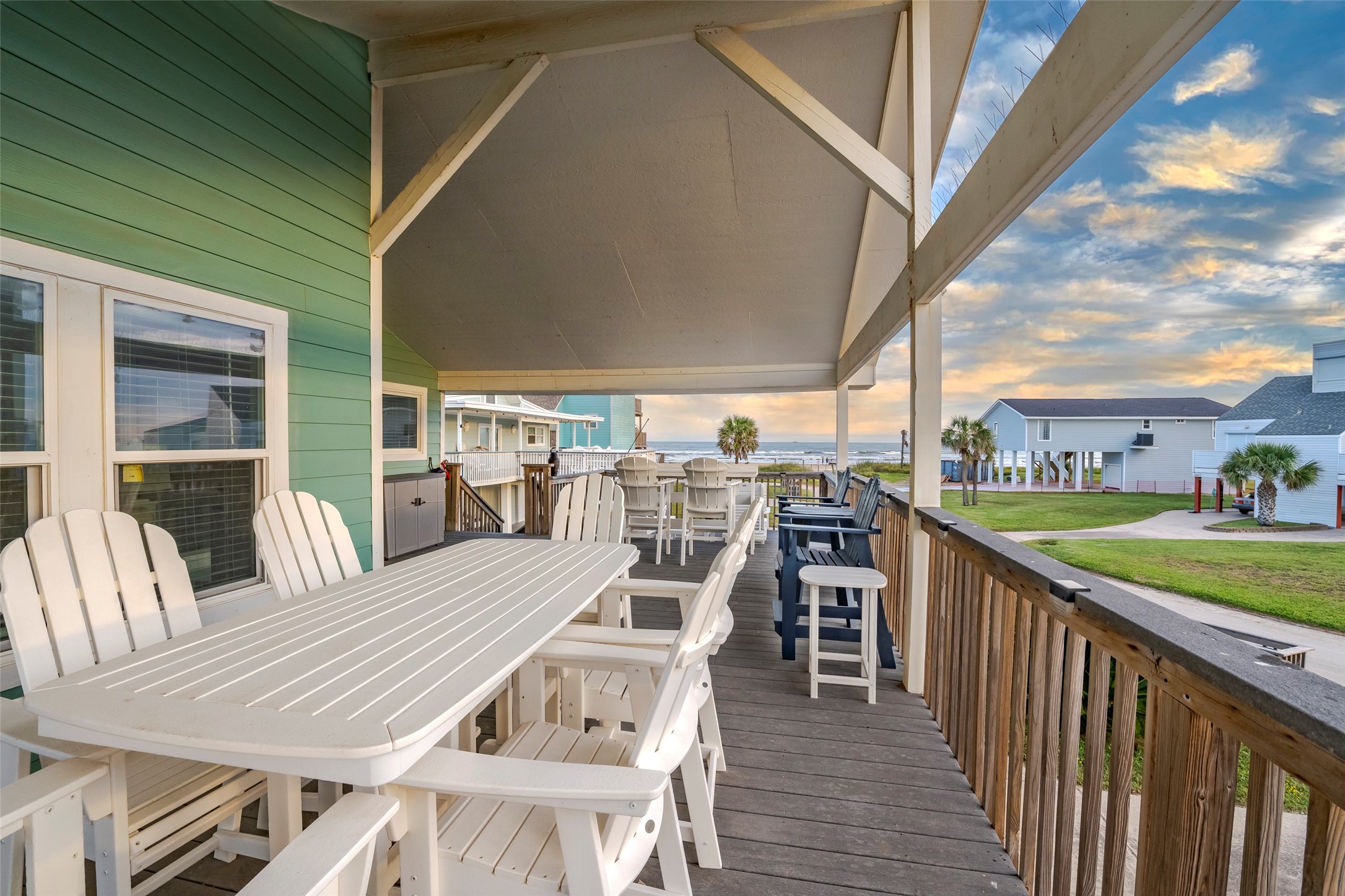 16906 Beachcomber Drive, Jamaica Beach, TX 77554