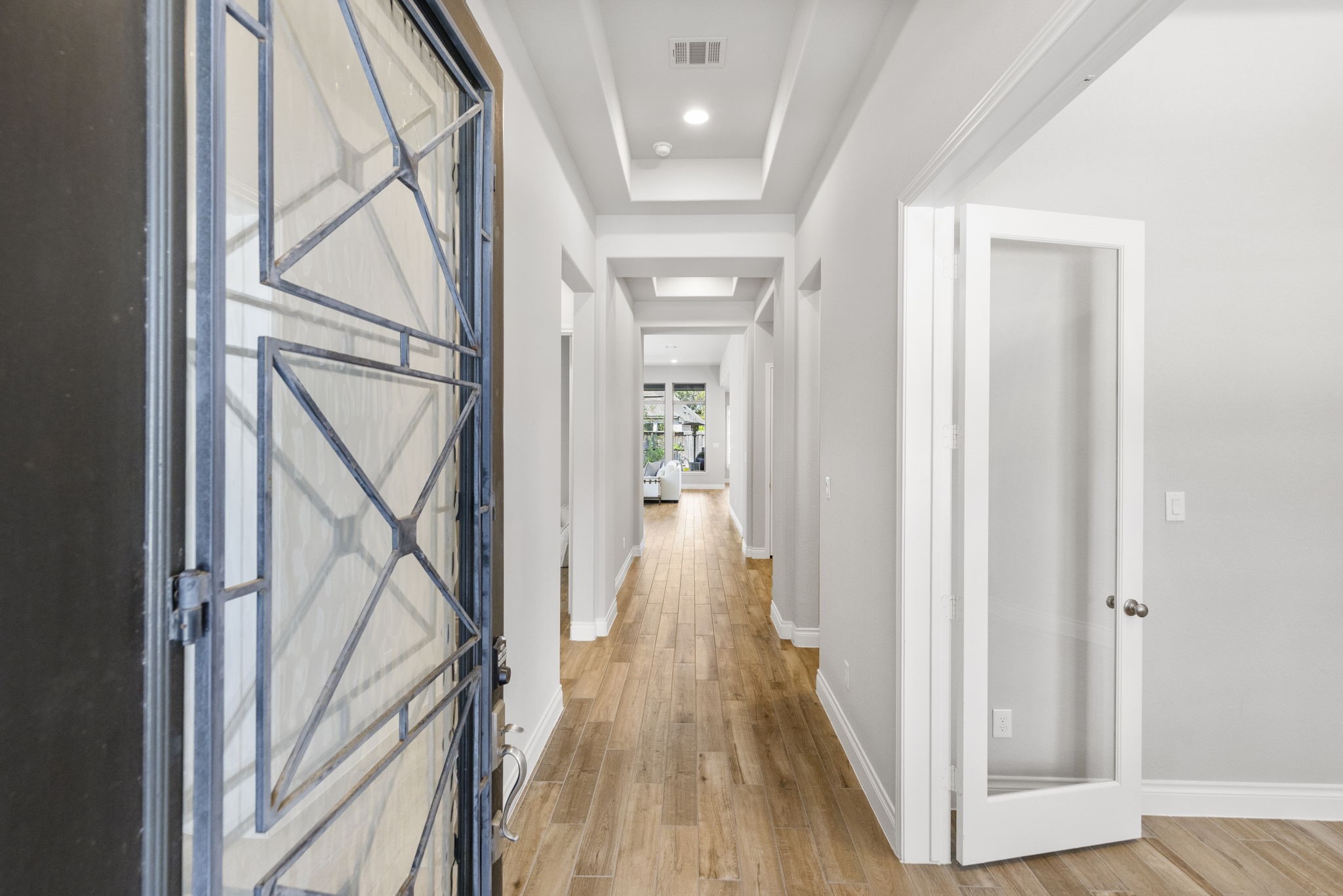 28309 Sterling Oak Drive, Spring, TX 77386 28309 Sterling Oak Drive, Spring, TX 77386