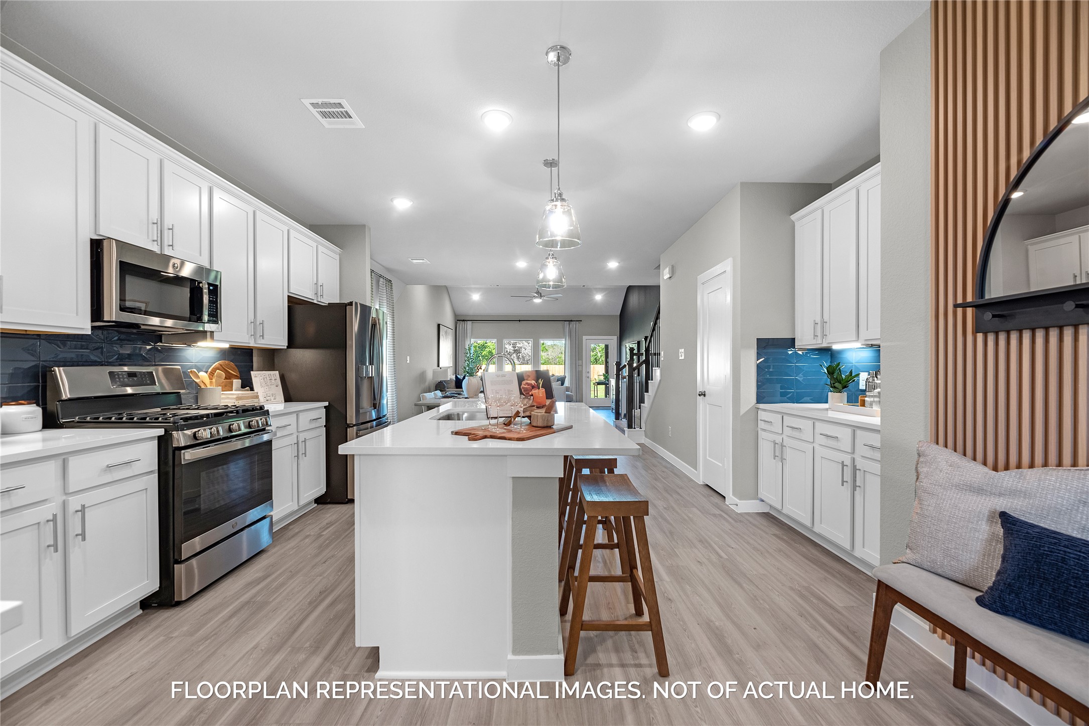 10232 Burton Path, Montgomery, TX 77316 10232 Burton Path, Montgomery, TX 77316