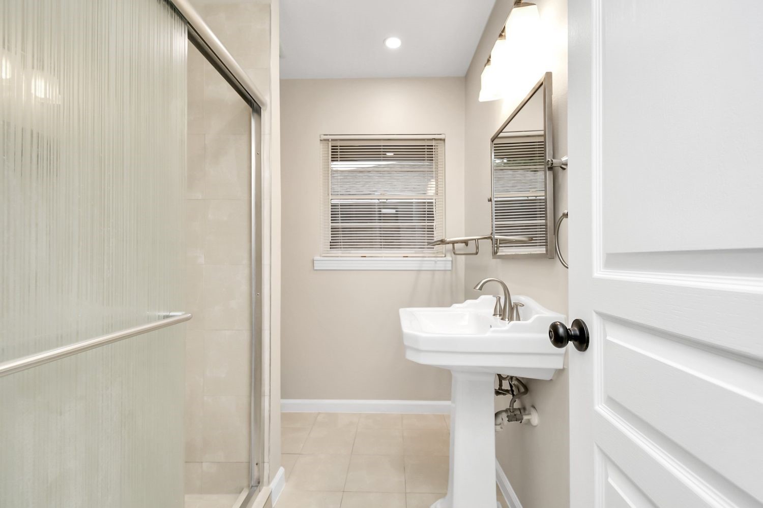 Walk in shower with rain shower