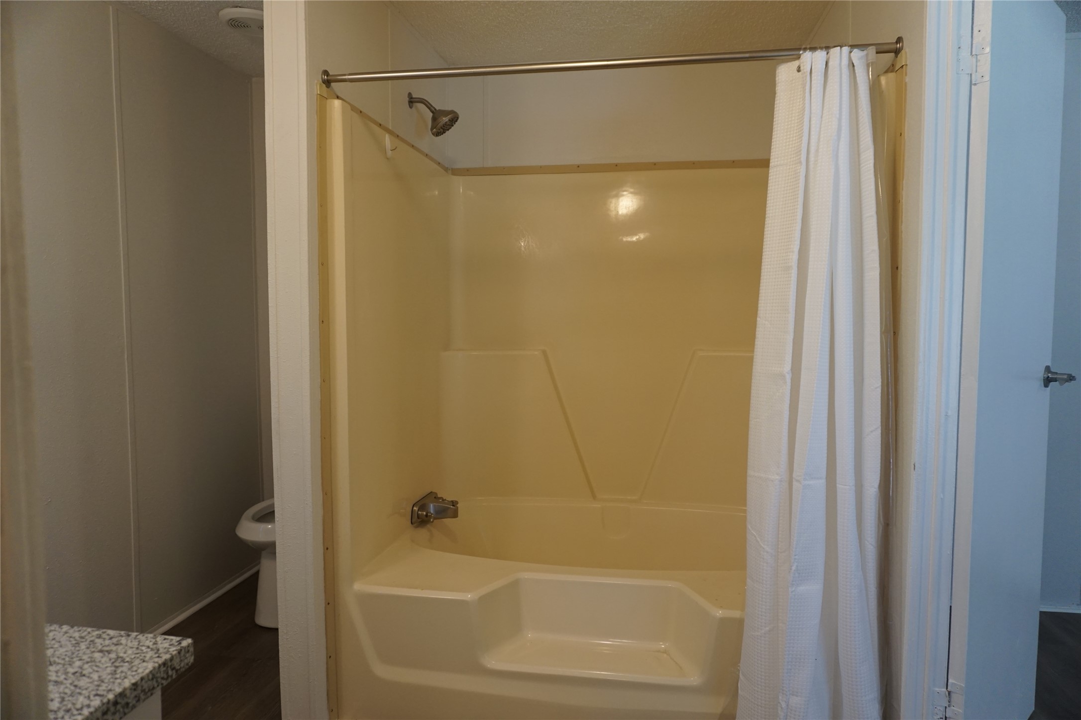 11404 Underwood, Willis, TX 77318