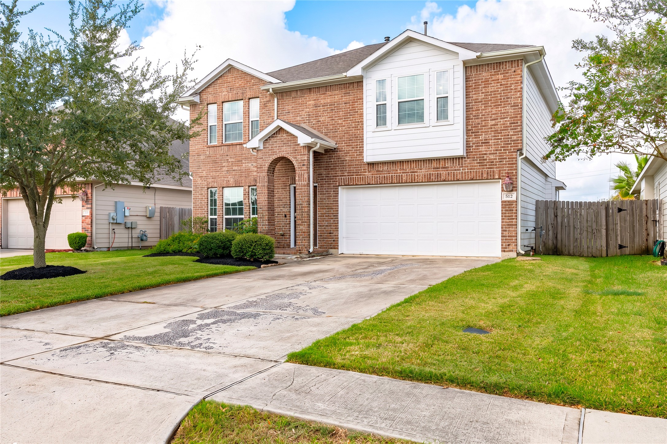 512 Forest Village Circle, La Marque, TX 77568 512 Forest Village Circle, La Marque, TX 77568