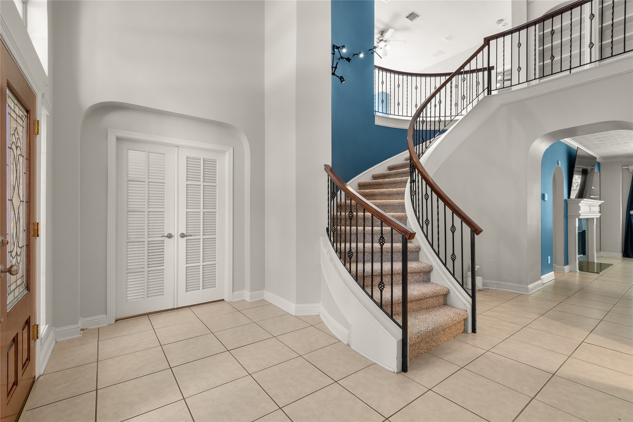 11 Saint Thomas Court, Houston, TX 77070