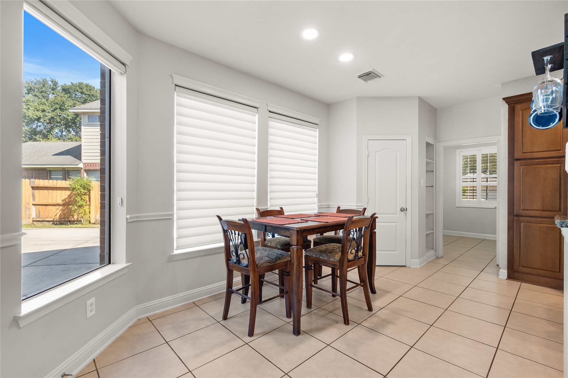 11 Saint Thomas Court, Houston, TX 77070