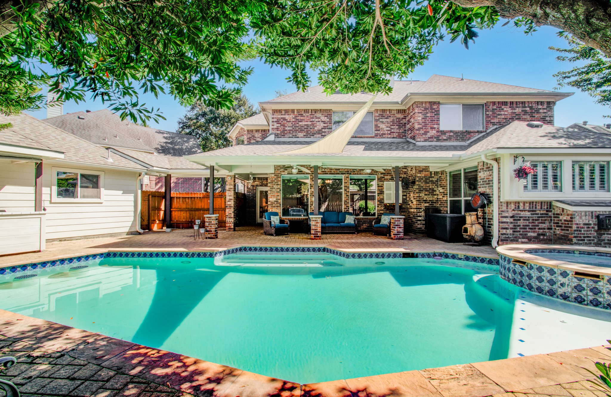 11 Saint Thomas Court, Houston, TX 77070