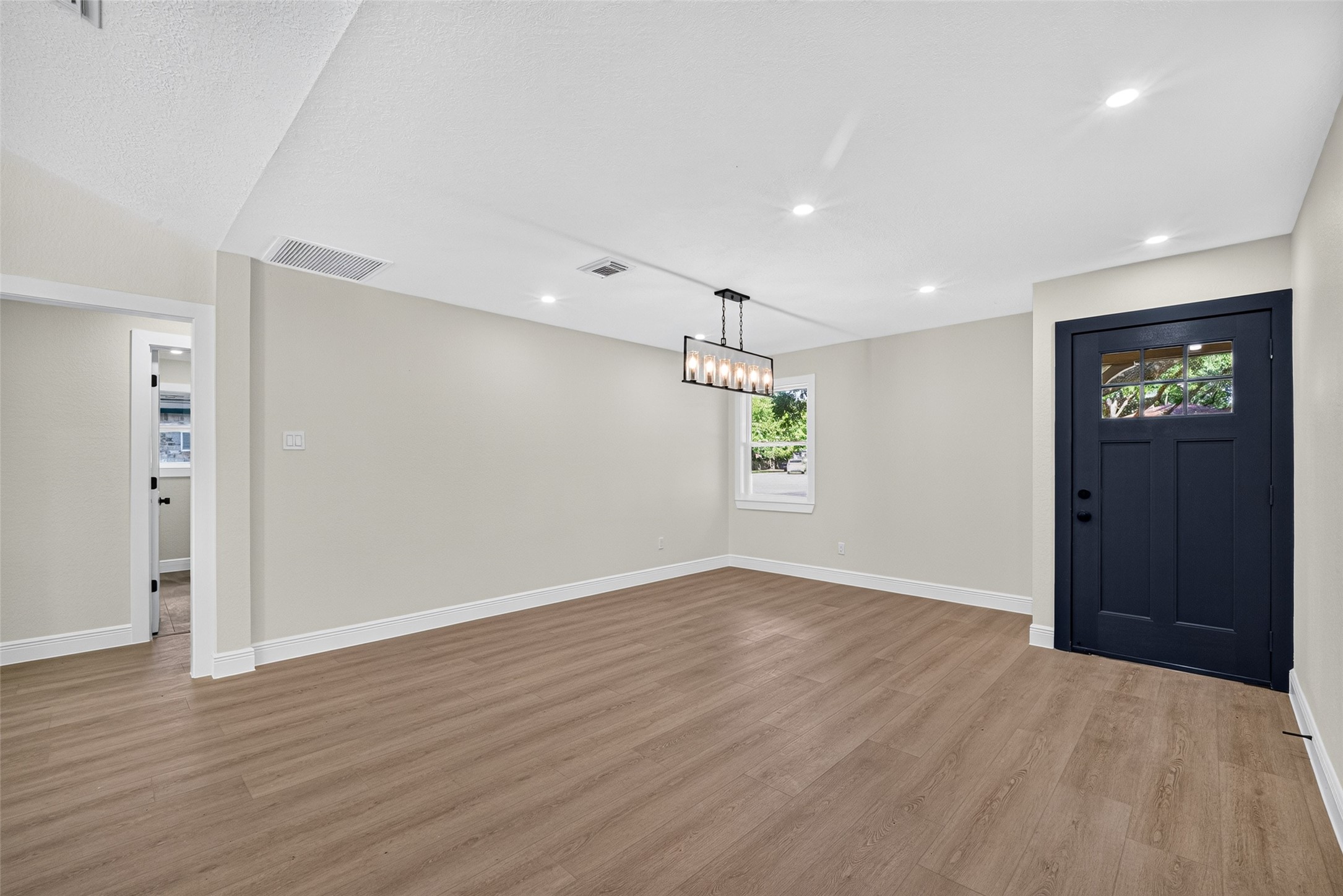 903 Chetwood Circle, League City, TX 77573