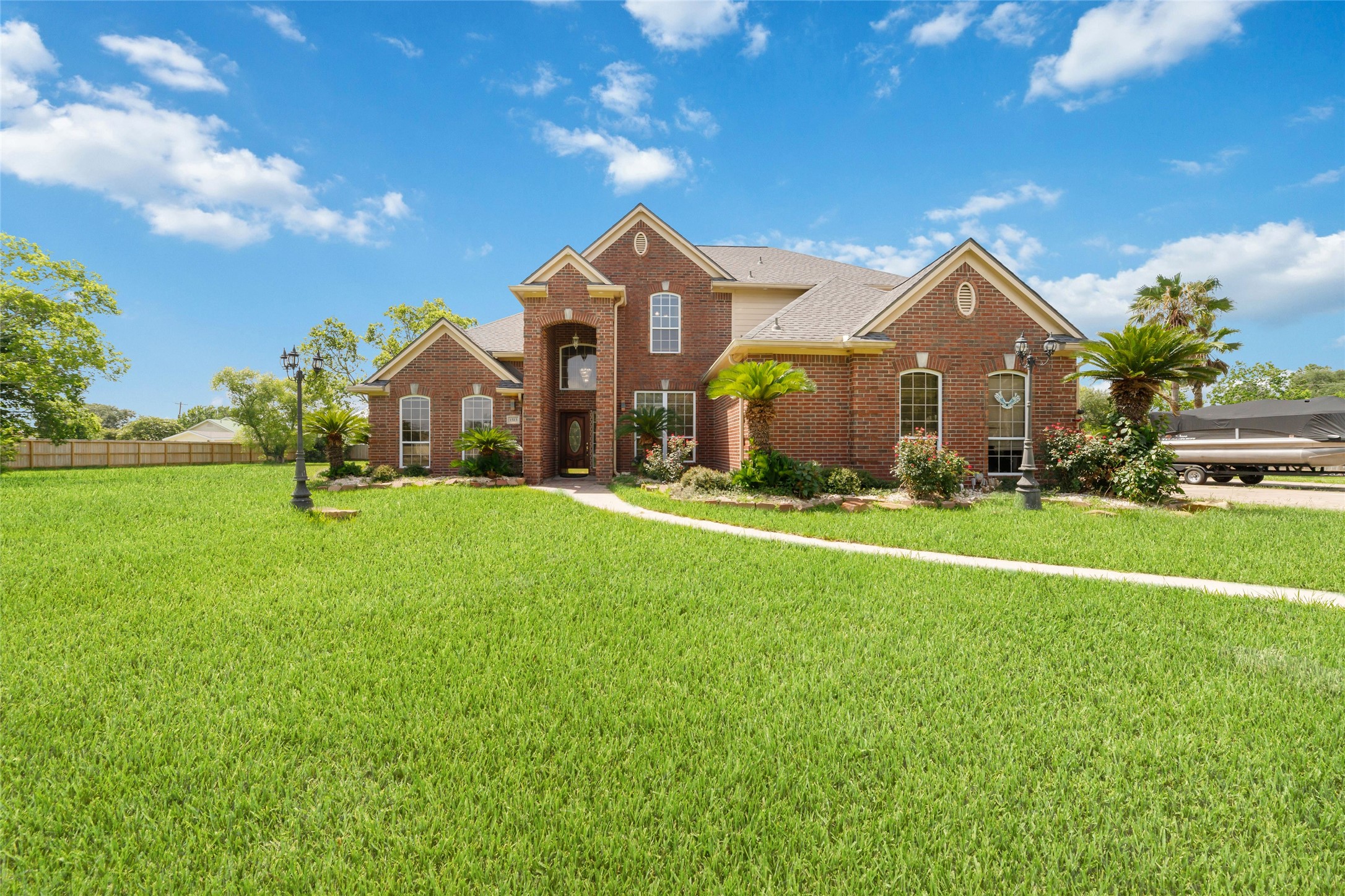 1513 County Road 149, Alvin, TX 77511 1513 County Road 149, Alvin, TX 77511