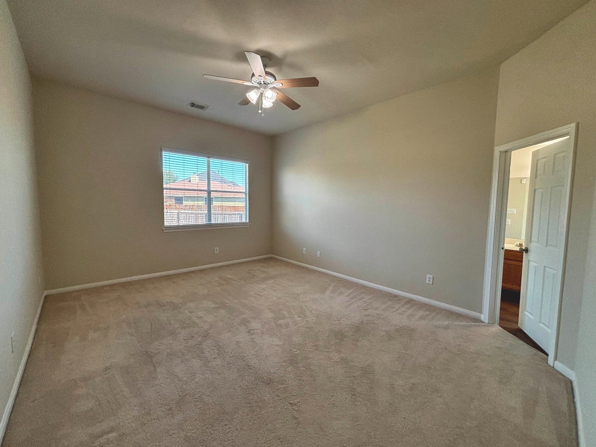 3819 Liberty Square Trail, Fresno, TX 77545