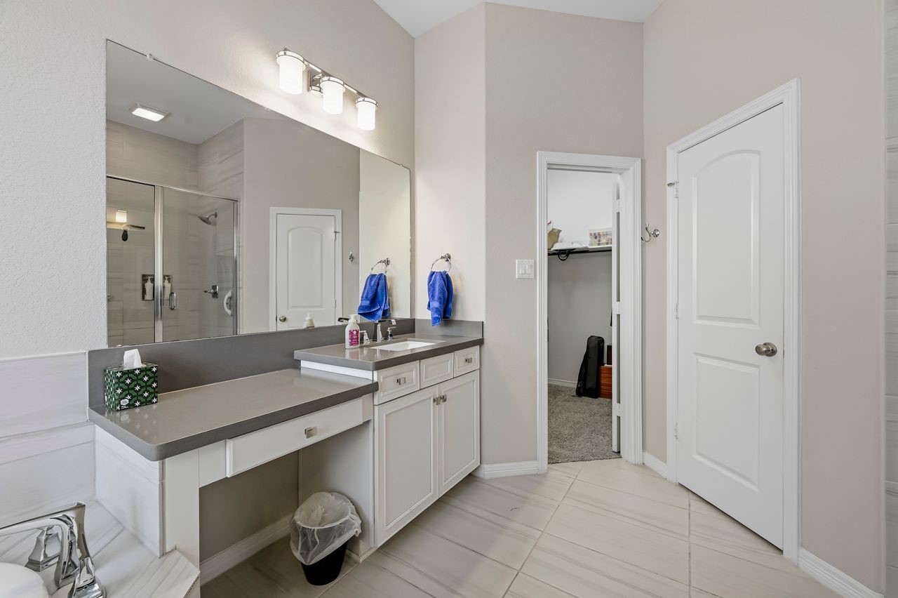 2215 Hermina Radler Drive, Richmond, TX 77469