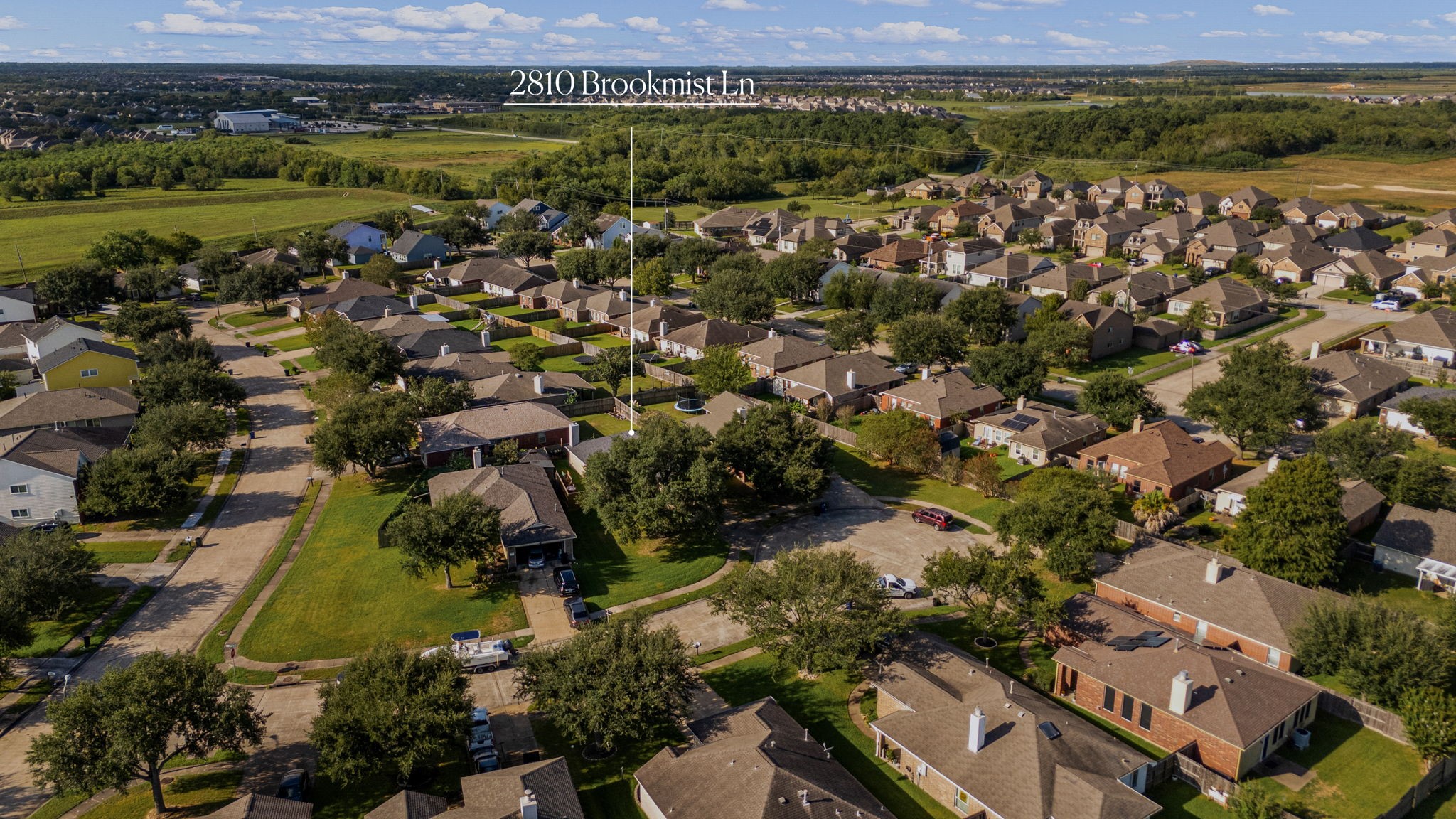 2810 Brookmist Lane, Dickinson, TX 77539