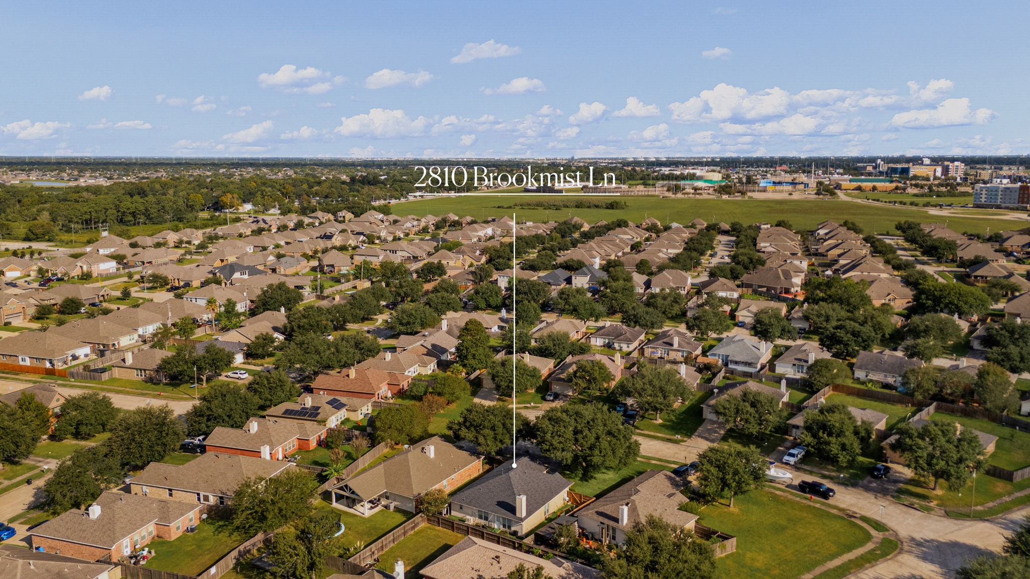 2810 Brookmist Lane, Dickinson, TX 77539