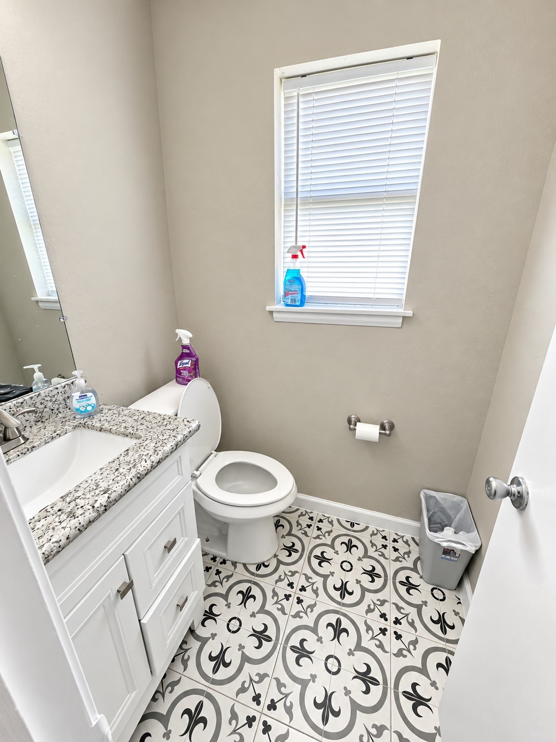 604 Linda Lane, Alvin, TX 77511
