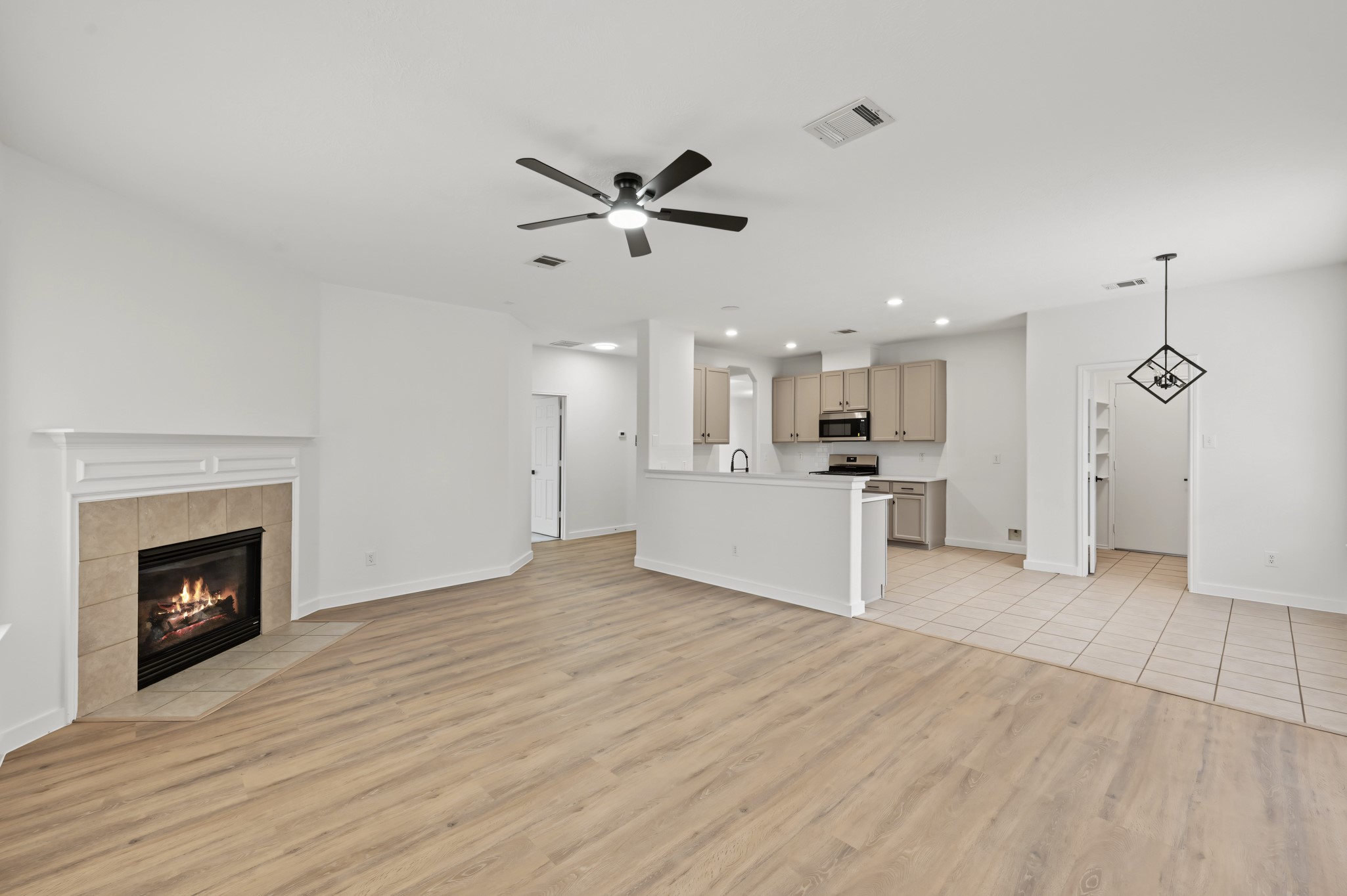 969 Fife Drive, Conroe, TX 77301